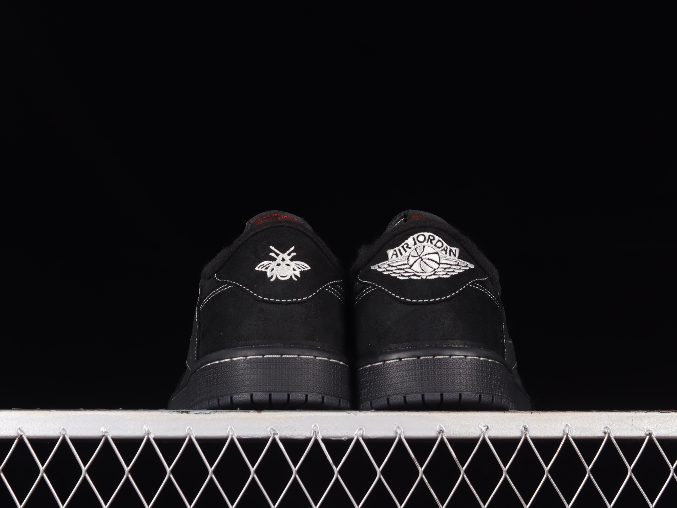 AJ1 low top