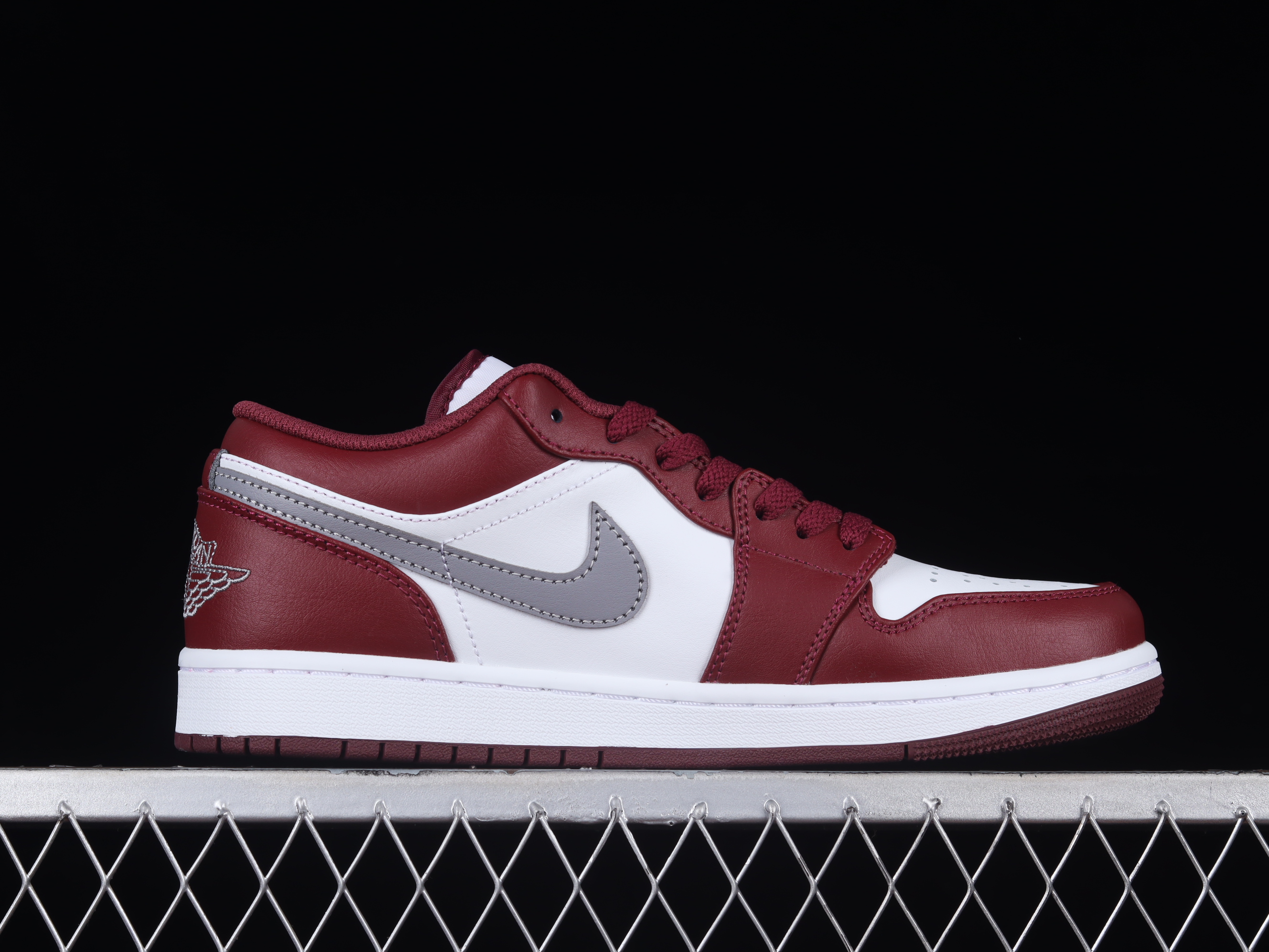 AJ1 low top