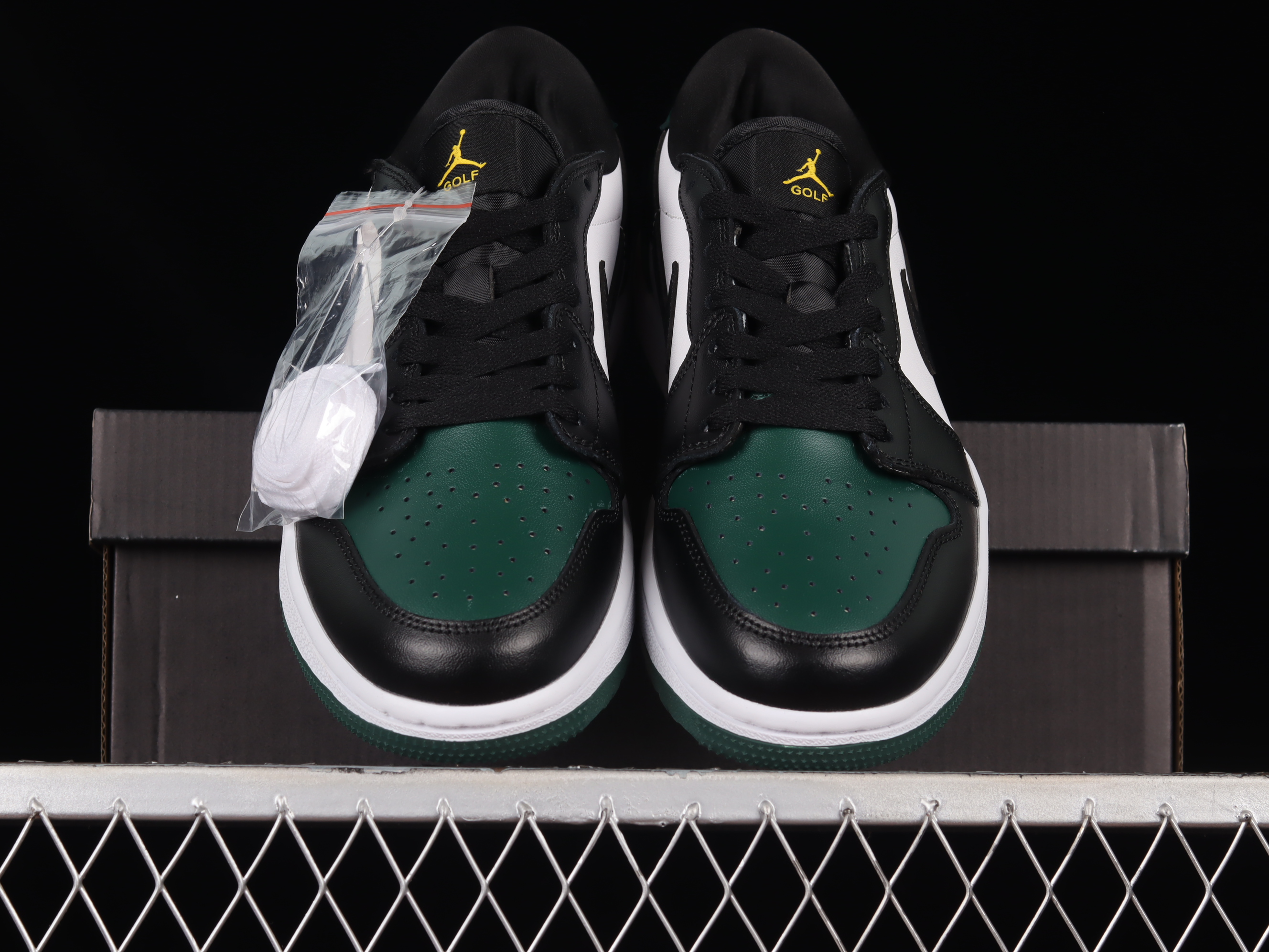 AJ1 low top