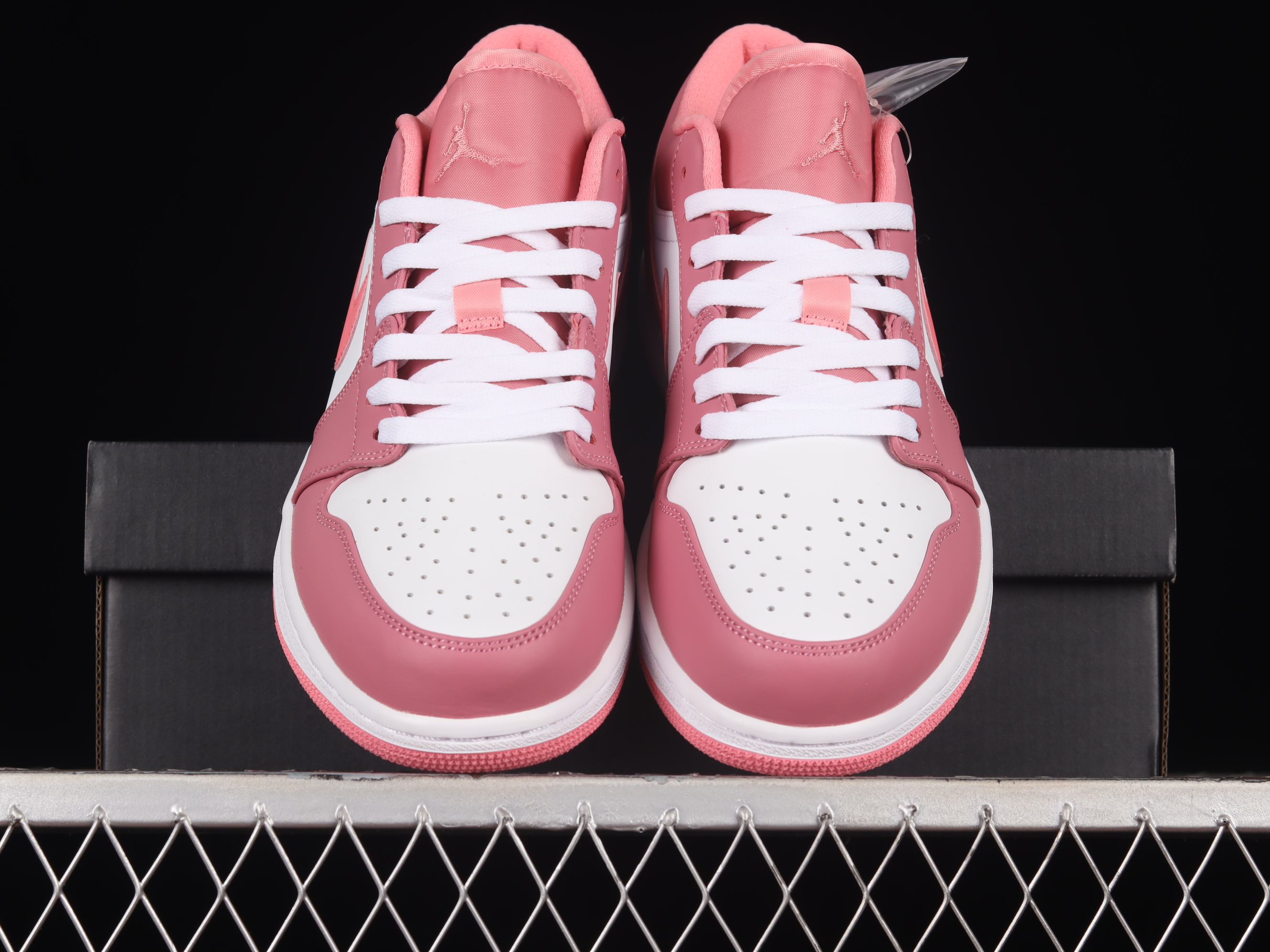 AJ1 low top