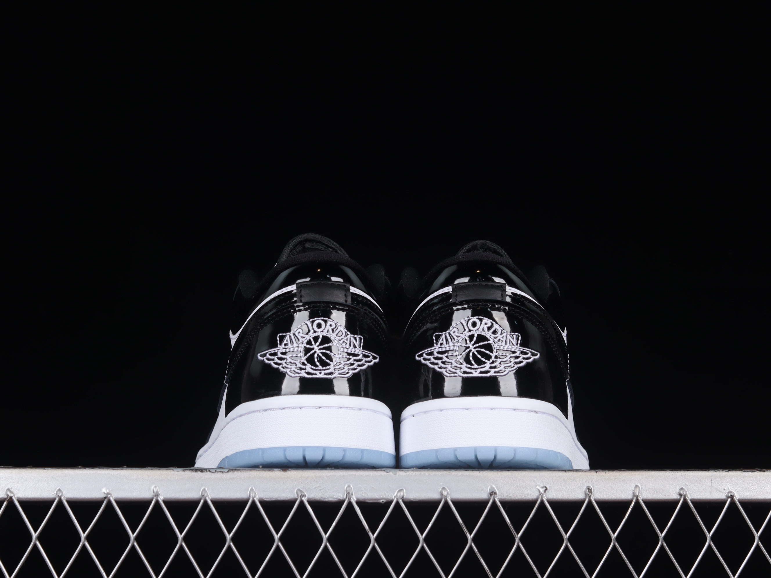 AJ1 low top