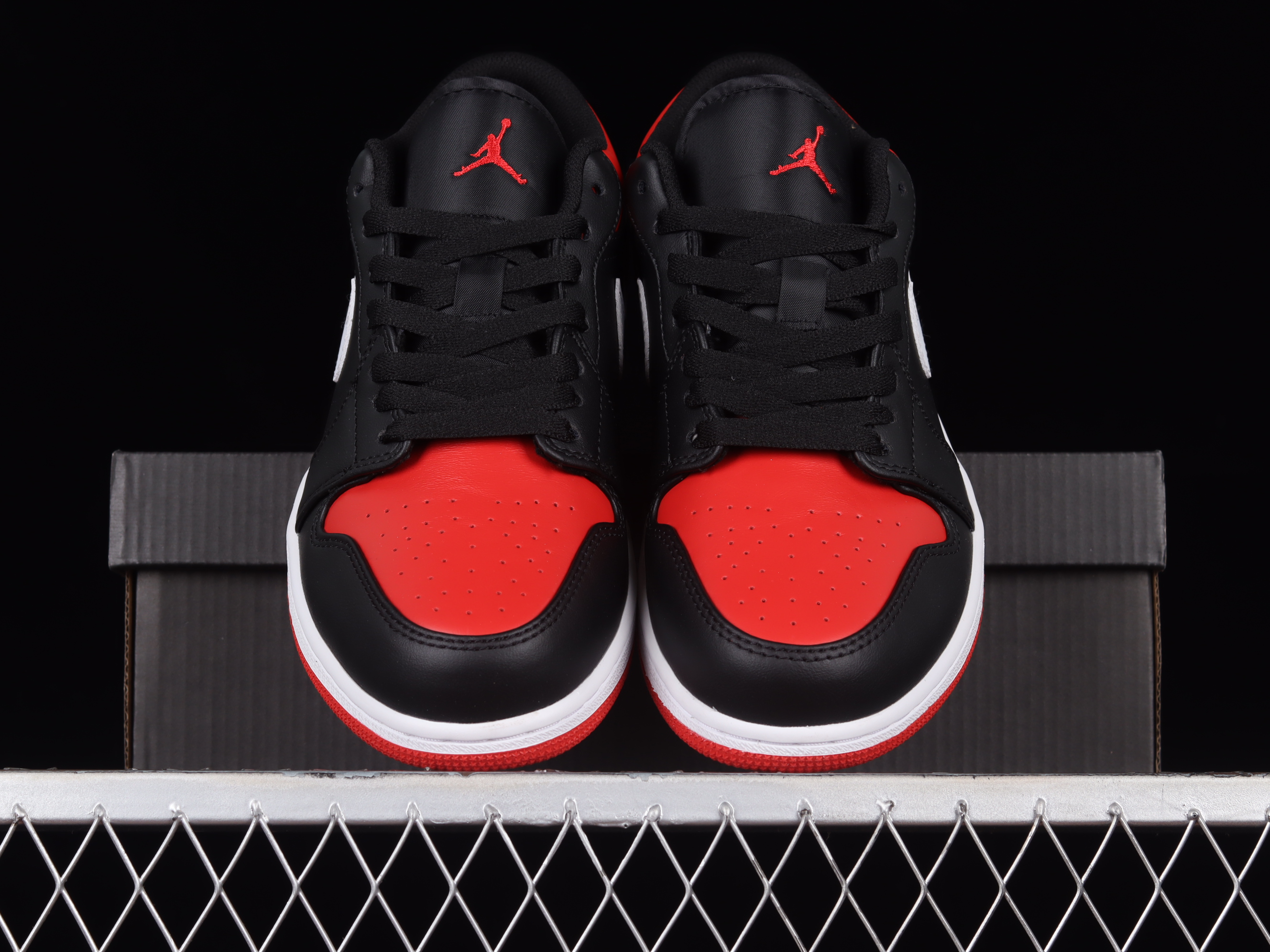 AJ1 low top