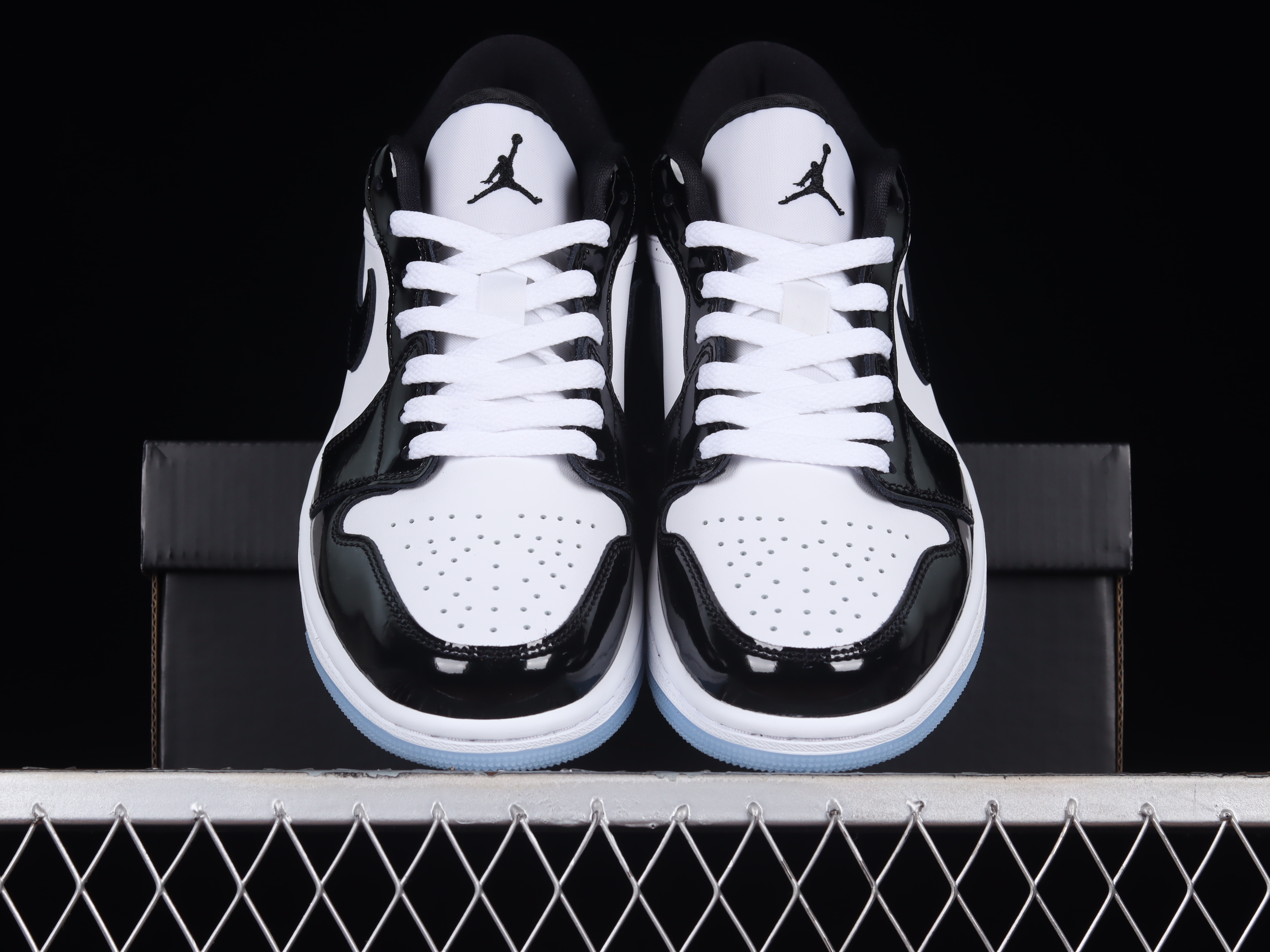 AJ1 low top