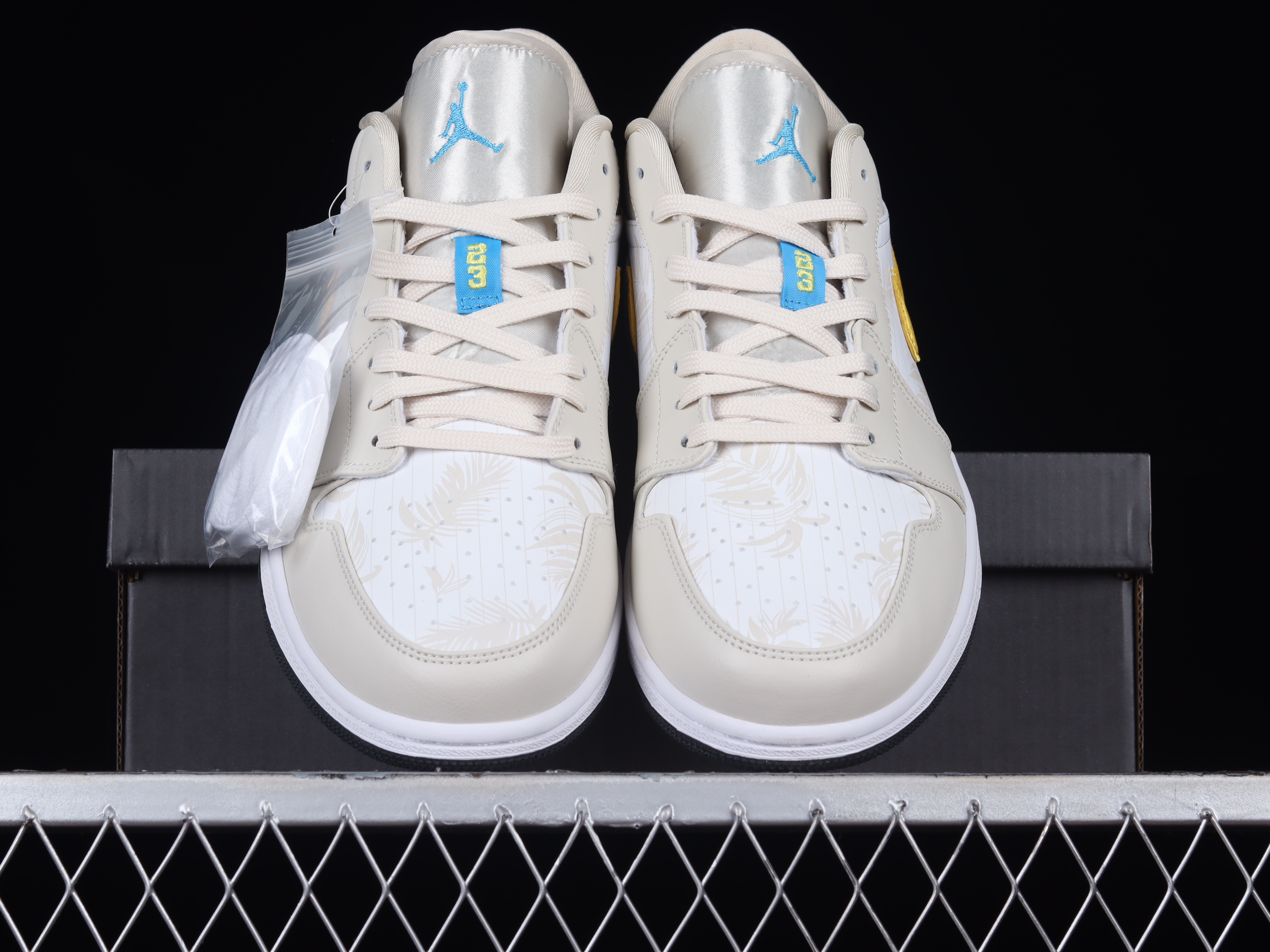 AJ1 low top