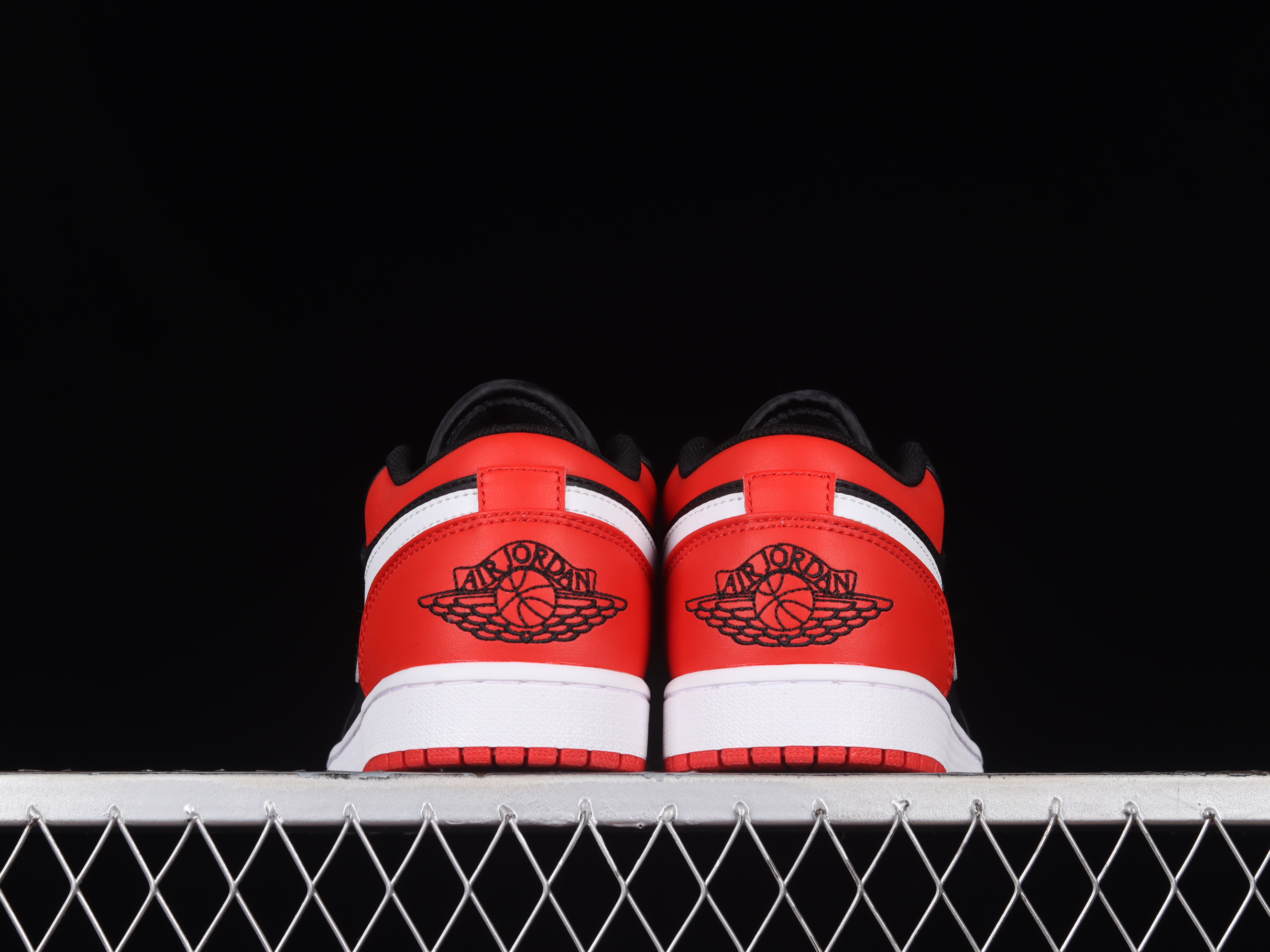 AJ1 low top