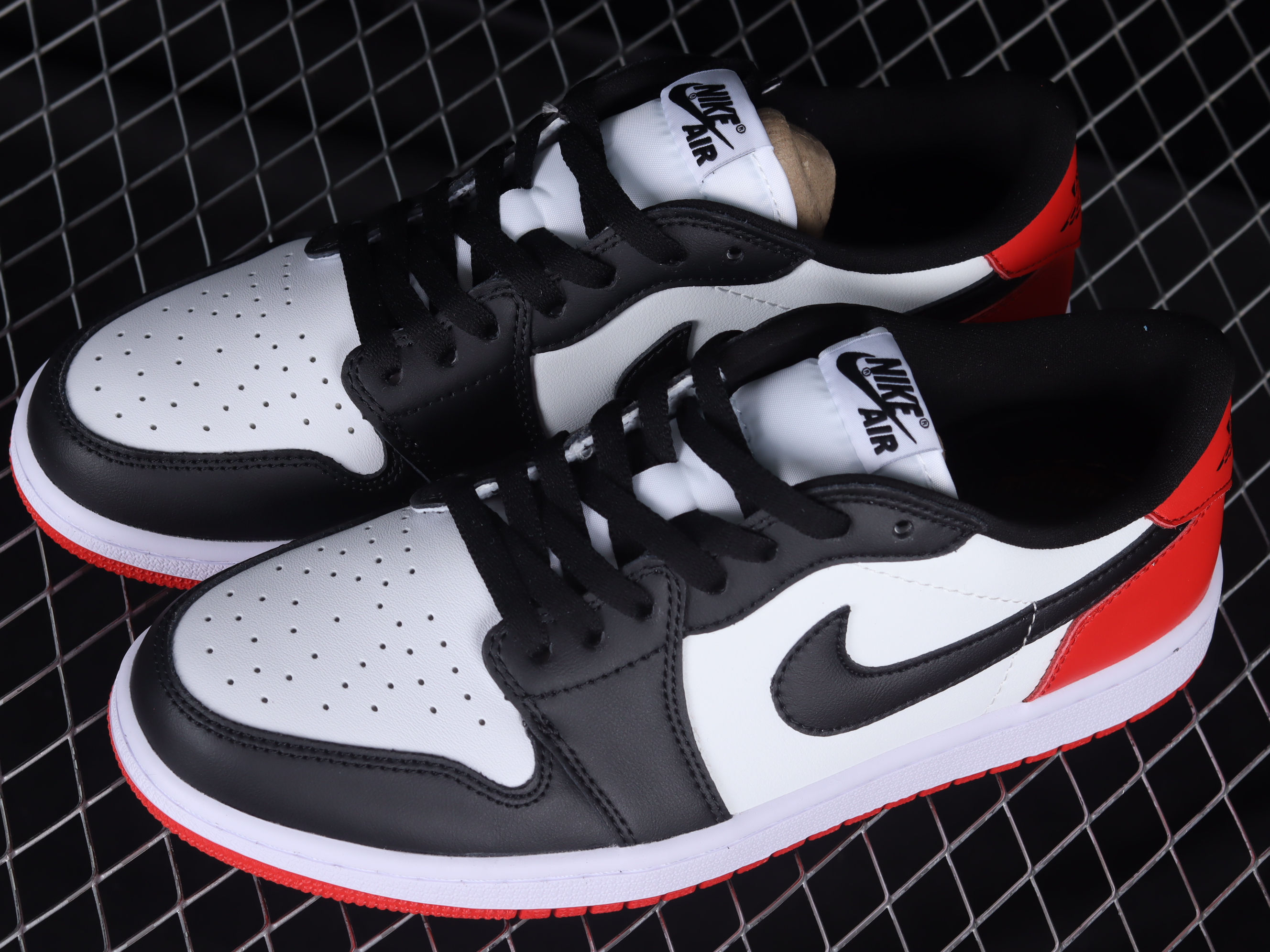 AJ1 low top