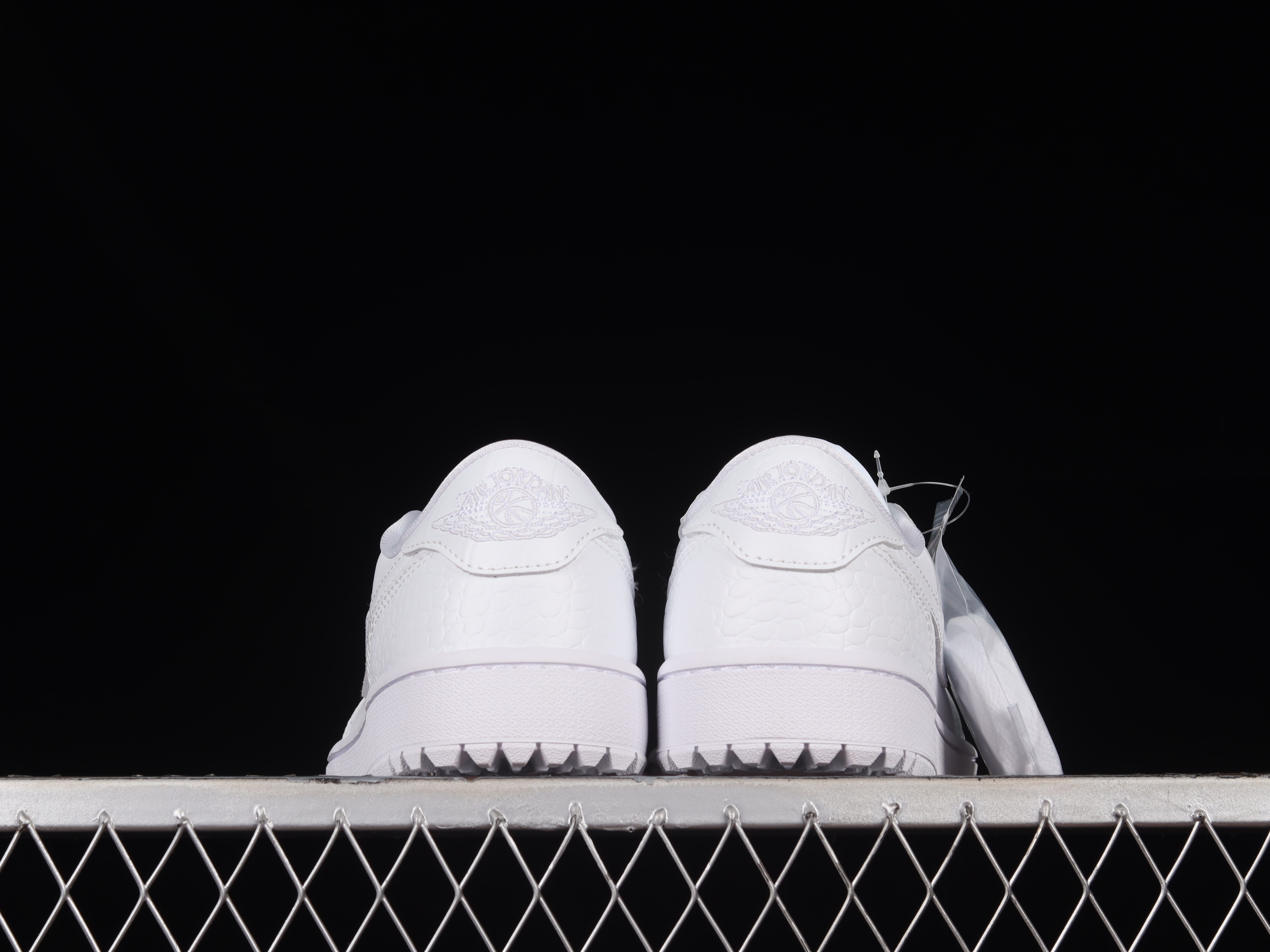 AJ1 low top
