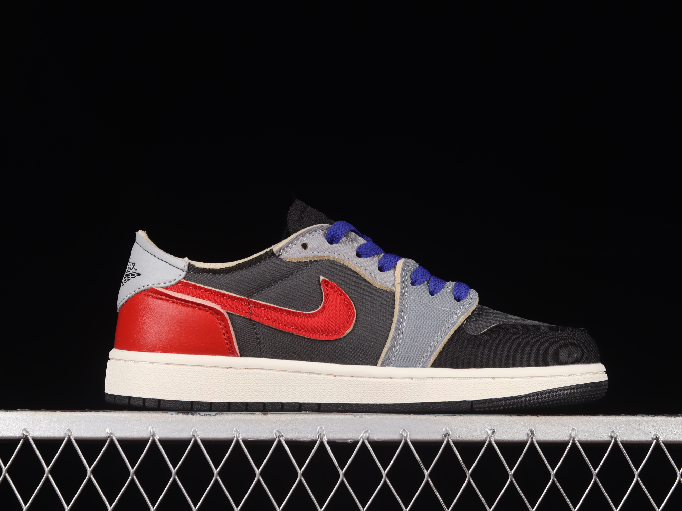 AJ1 low top