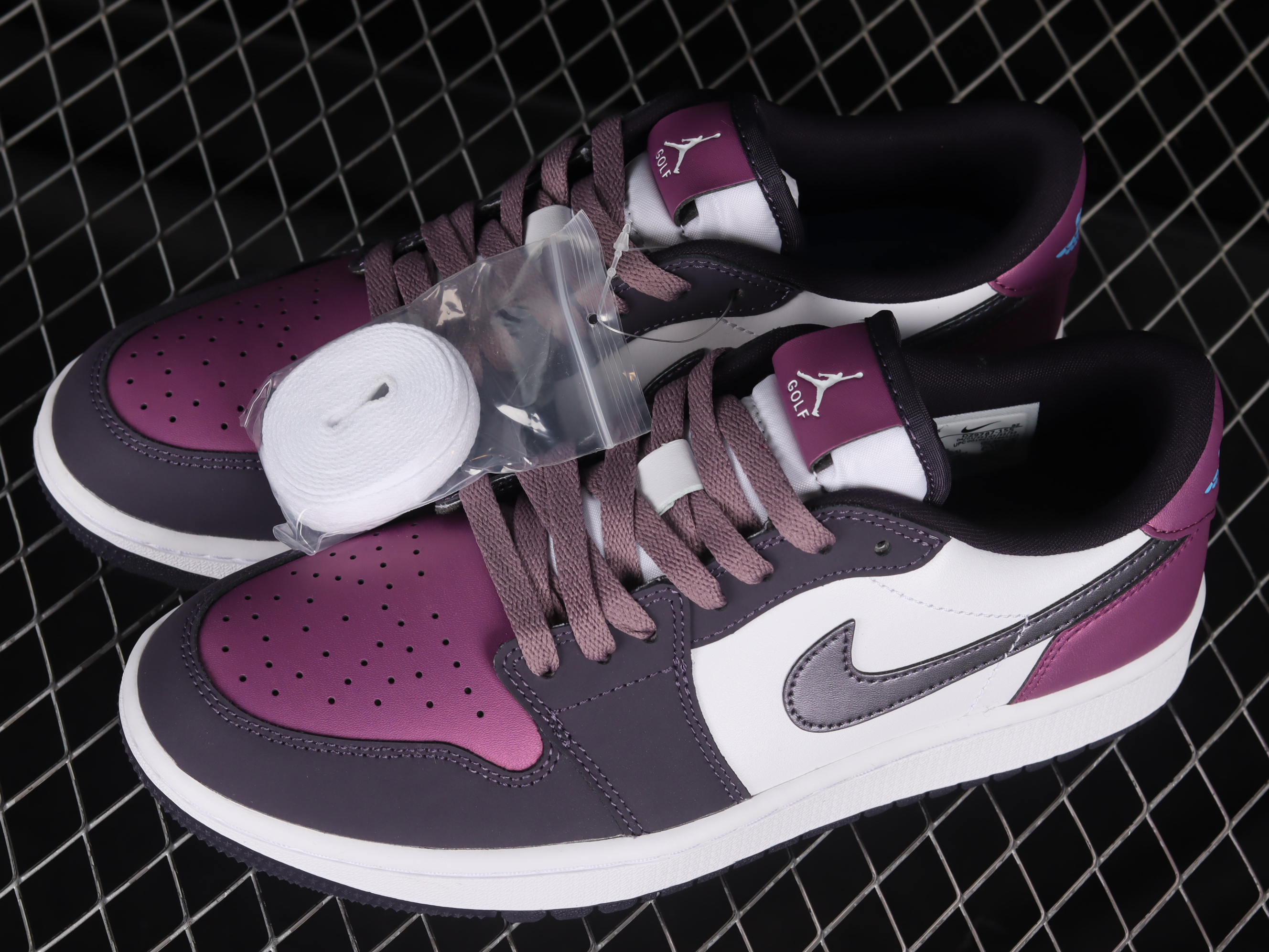 AJ1 low top