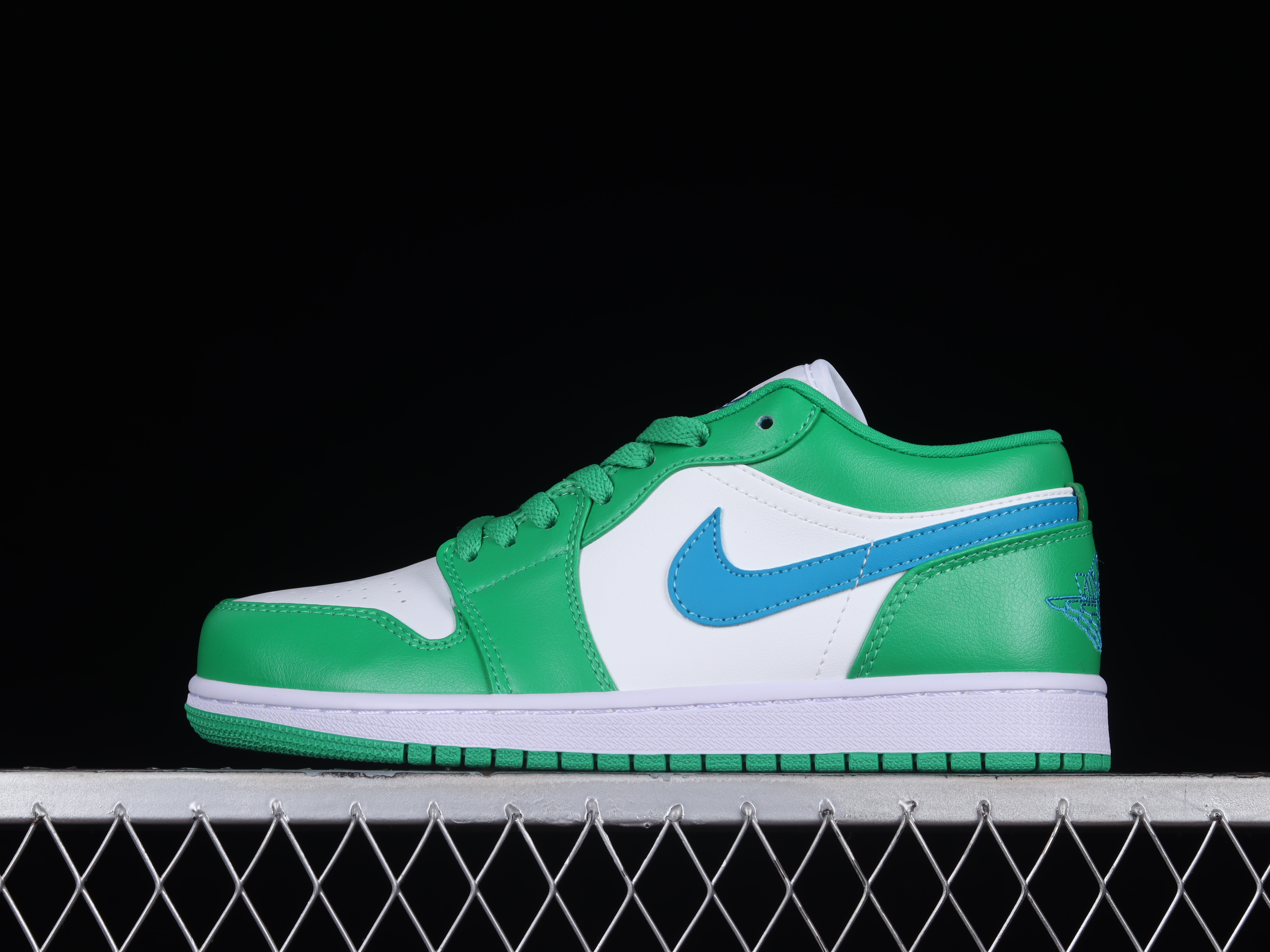 AJ1 low top
