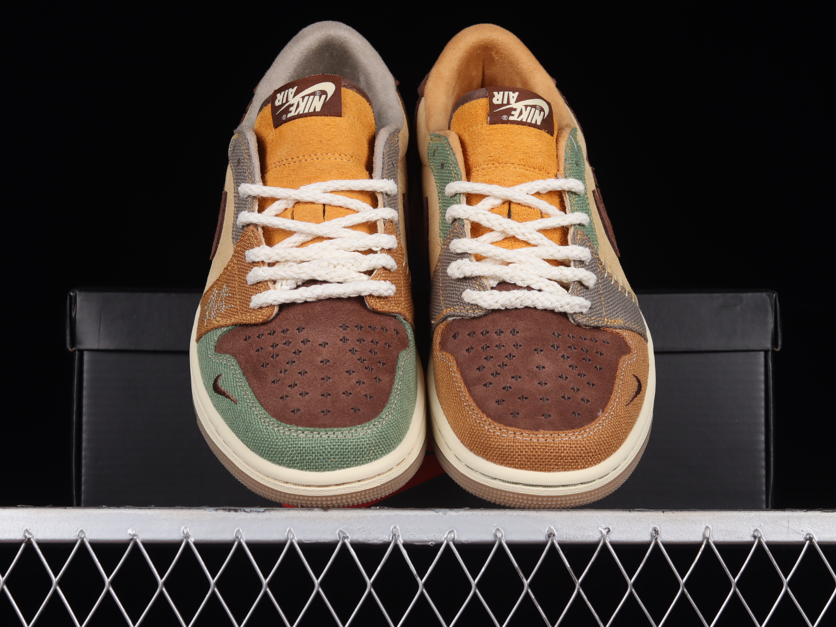 AJ1 low top