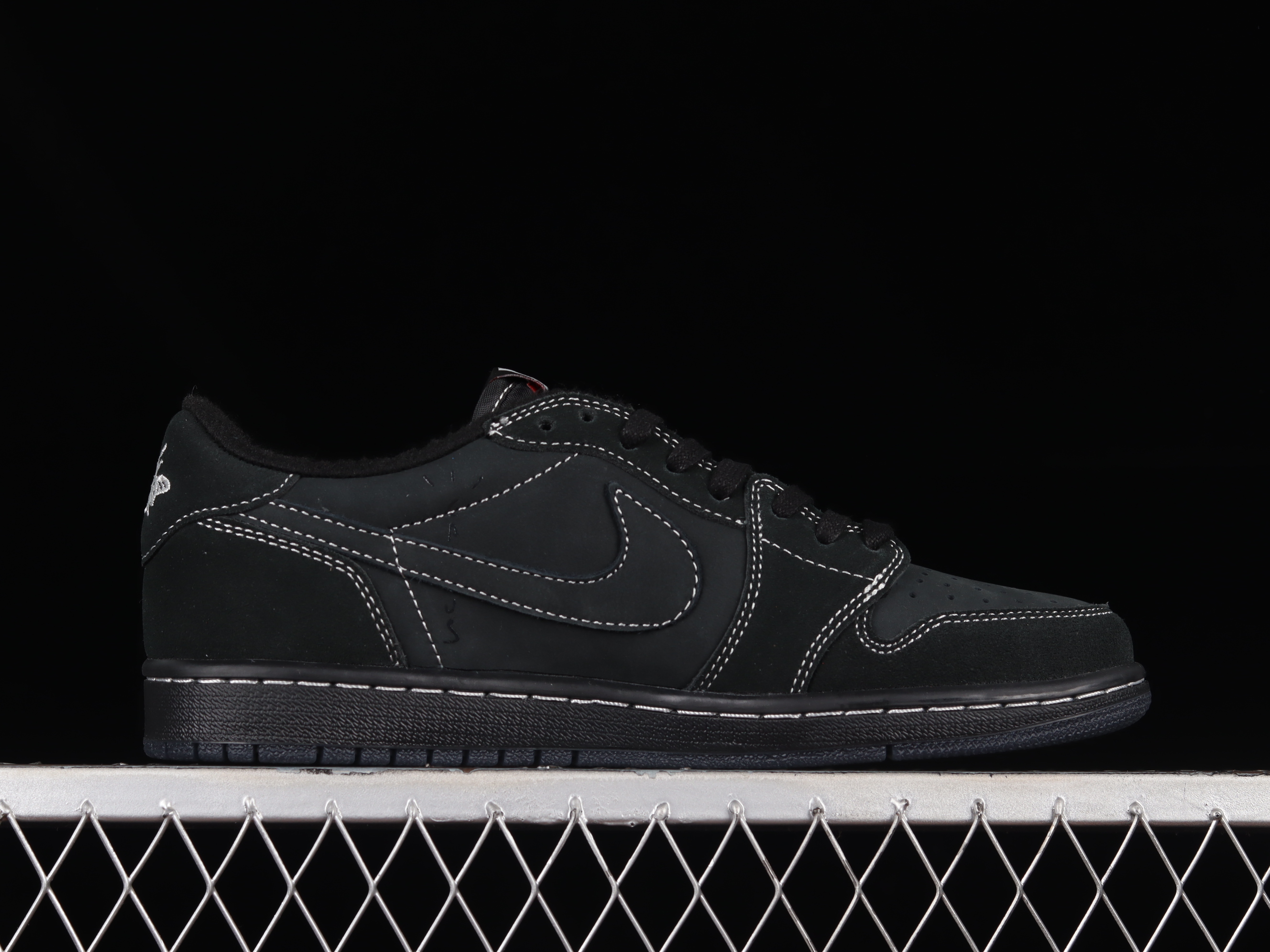 AJ1 low top