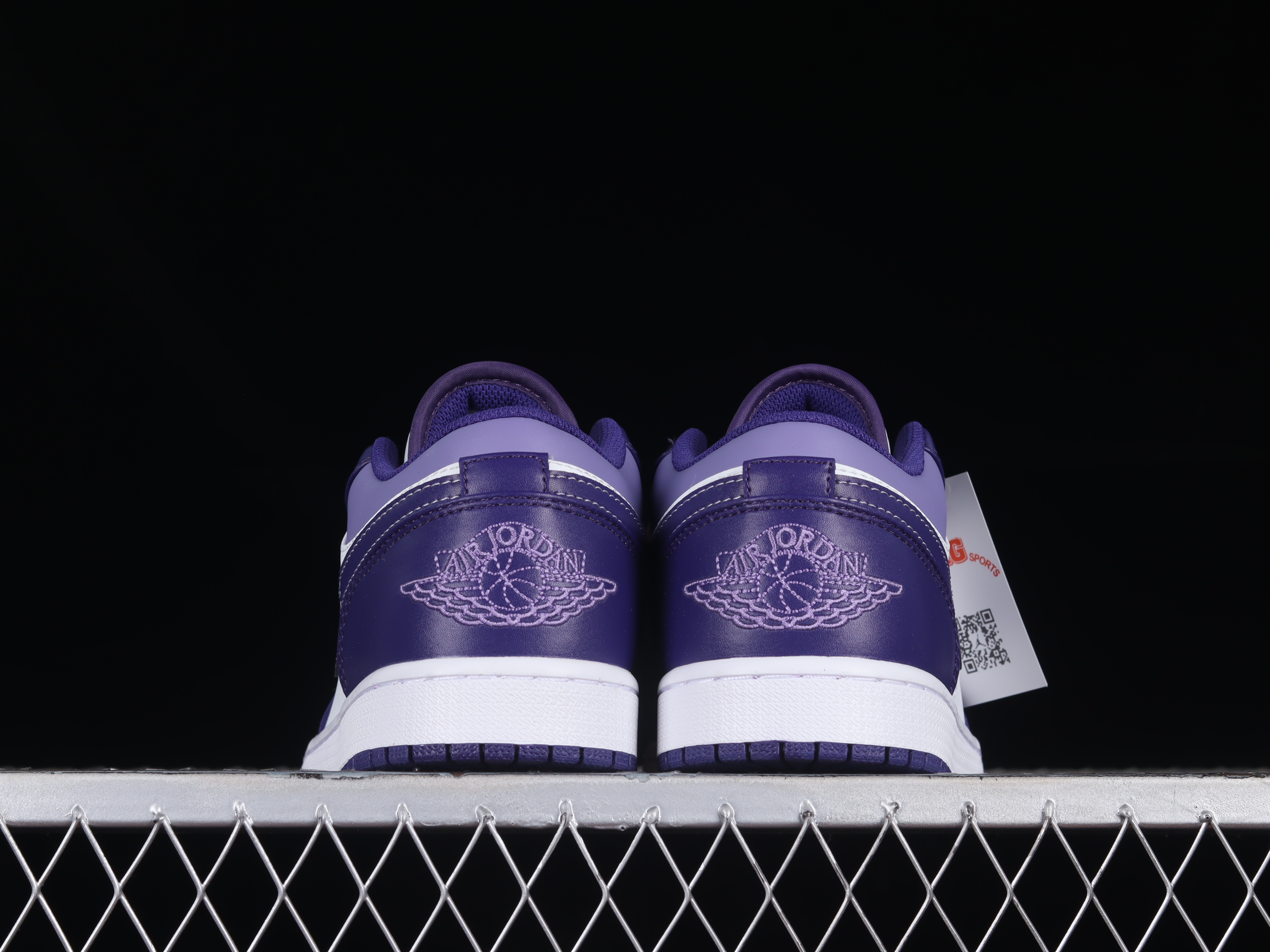 AJ1 low top