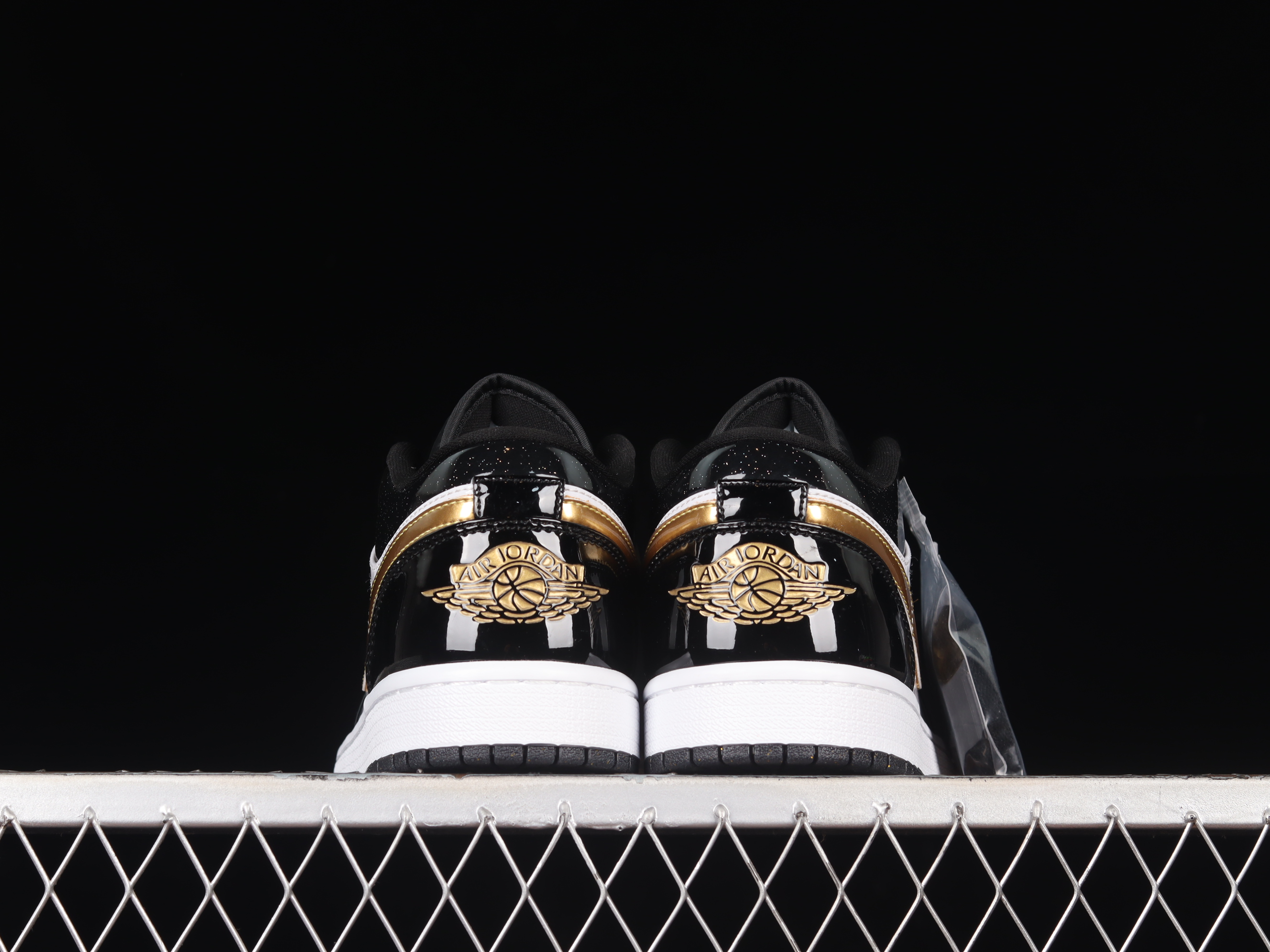 AJ1 low top