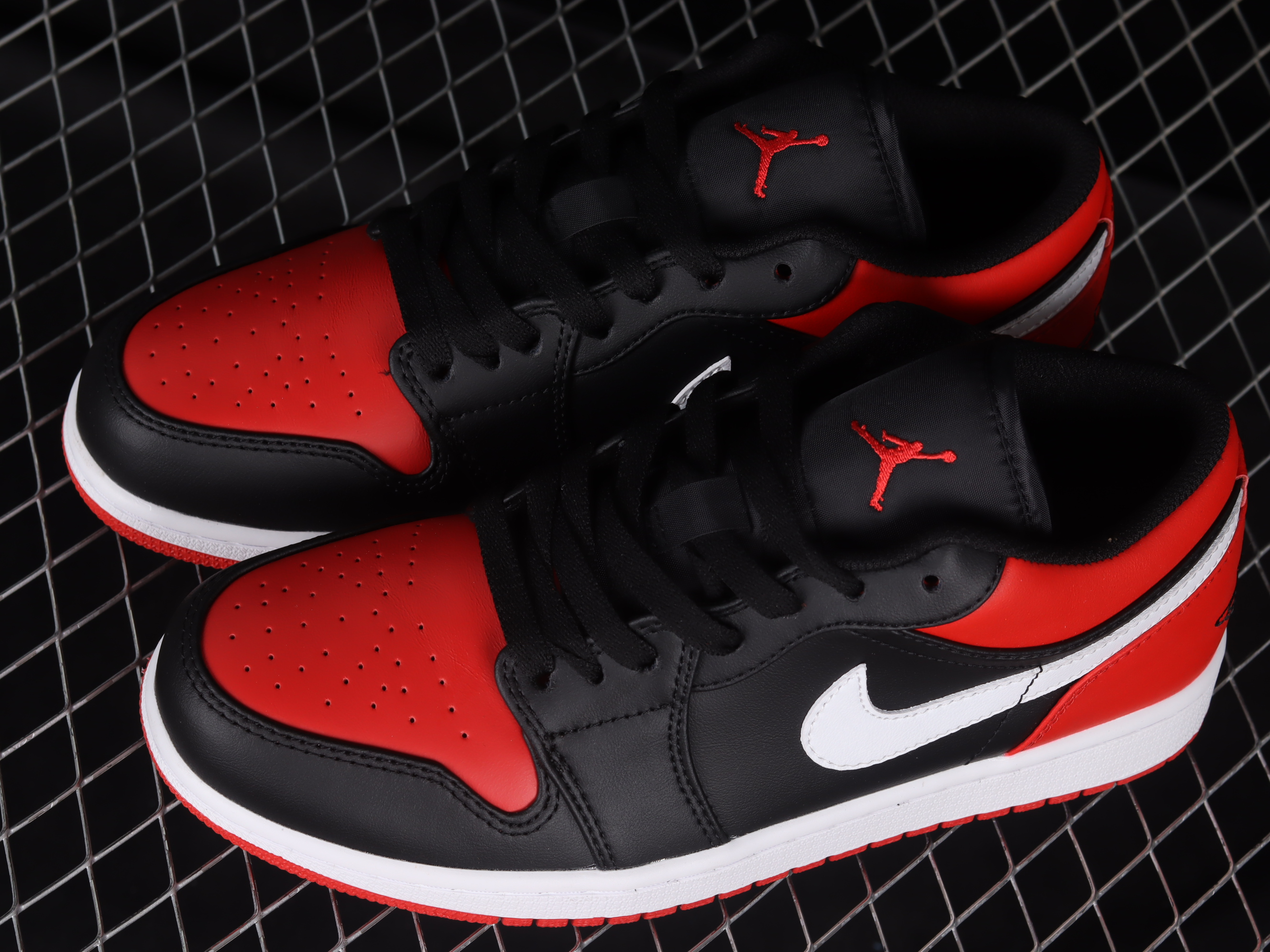 AJ1 low top