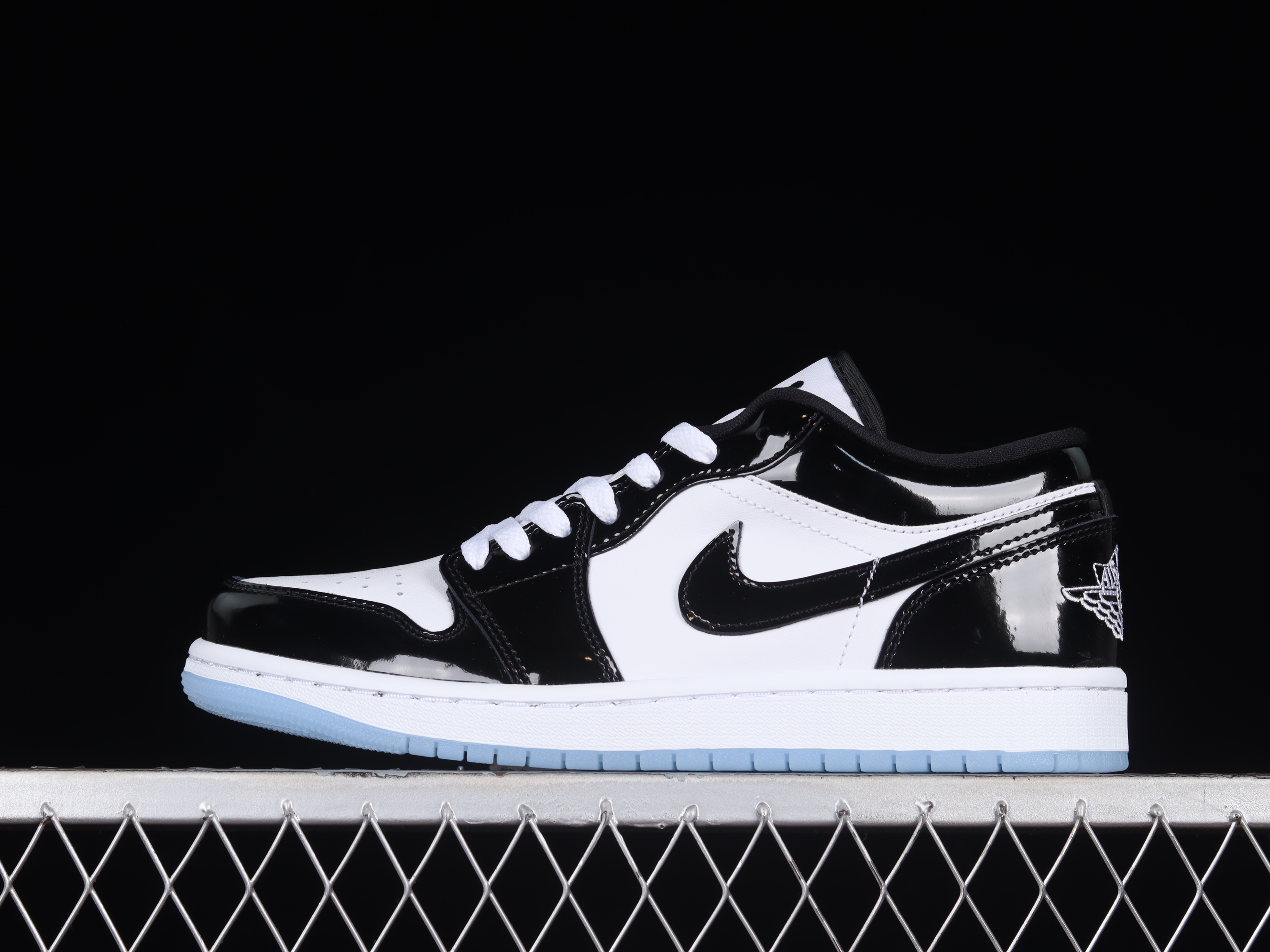 AJ1 low top