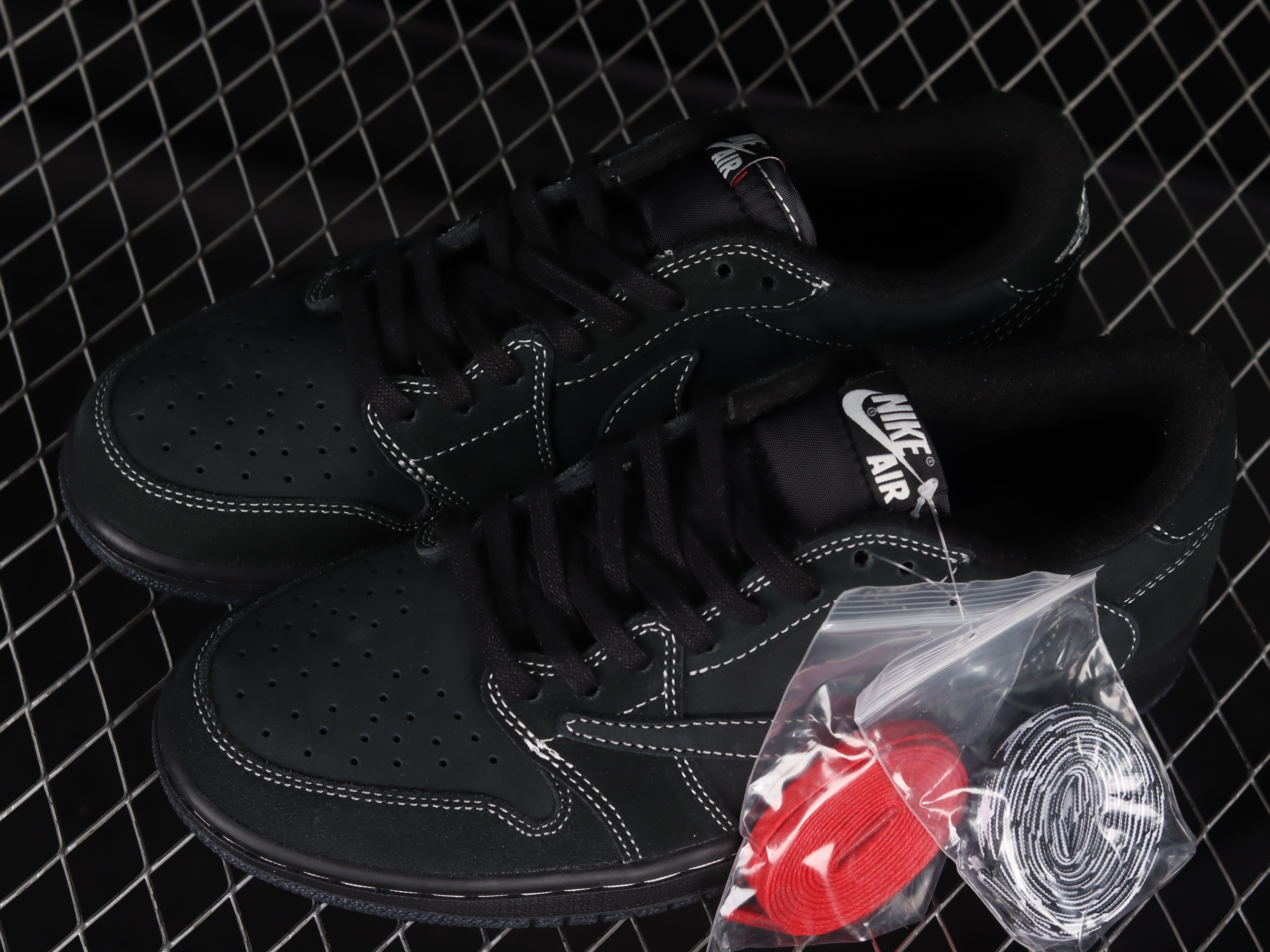 AJ1 low top