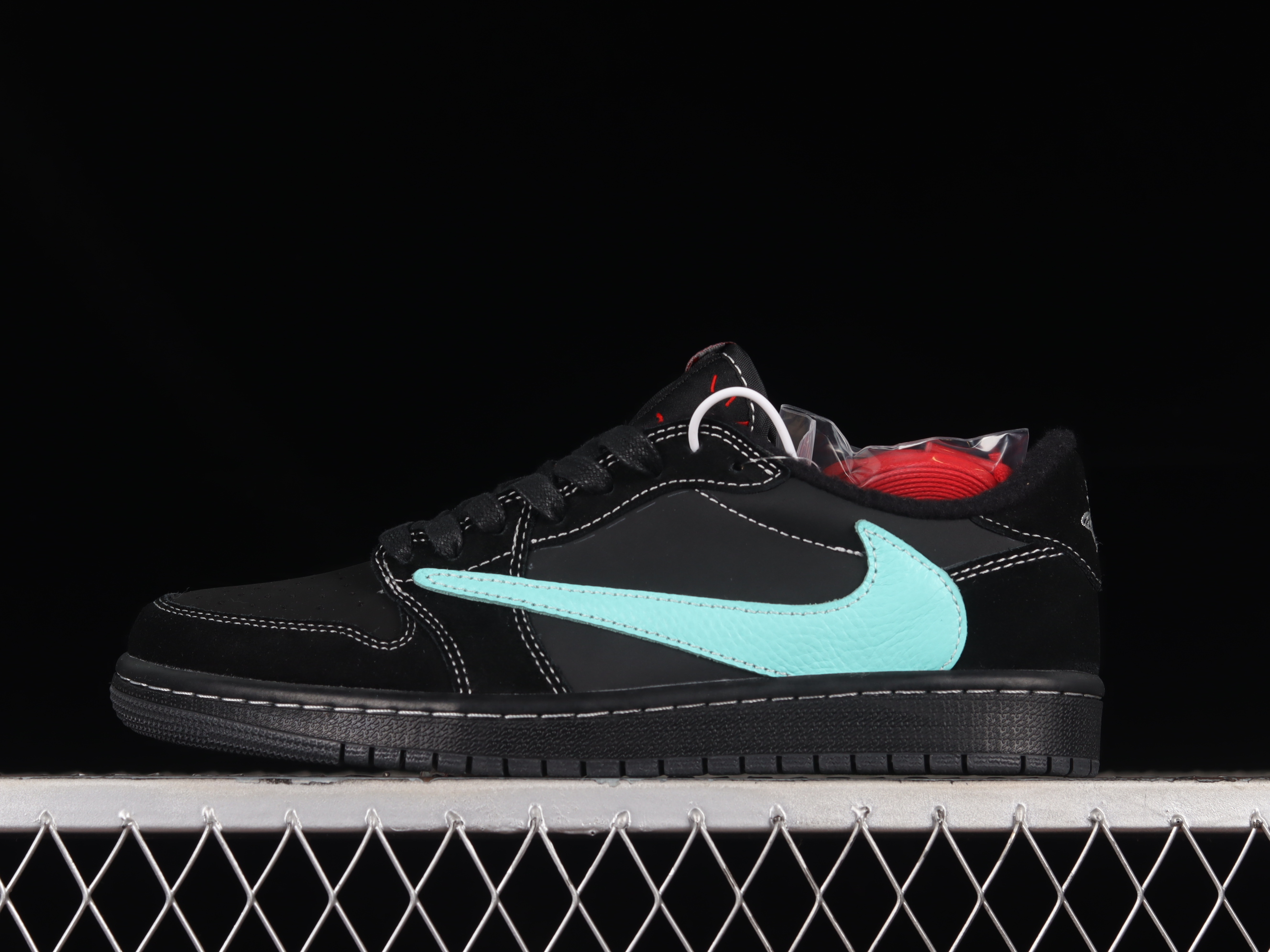 AJ1 low top