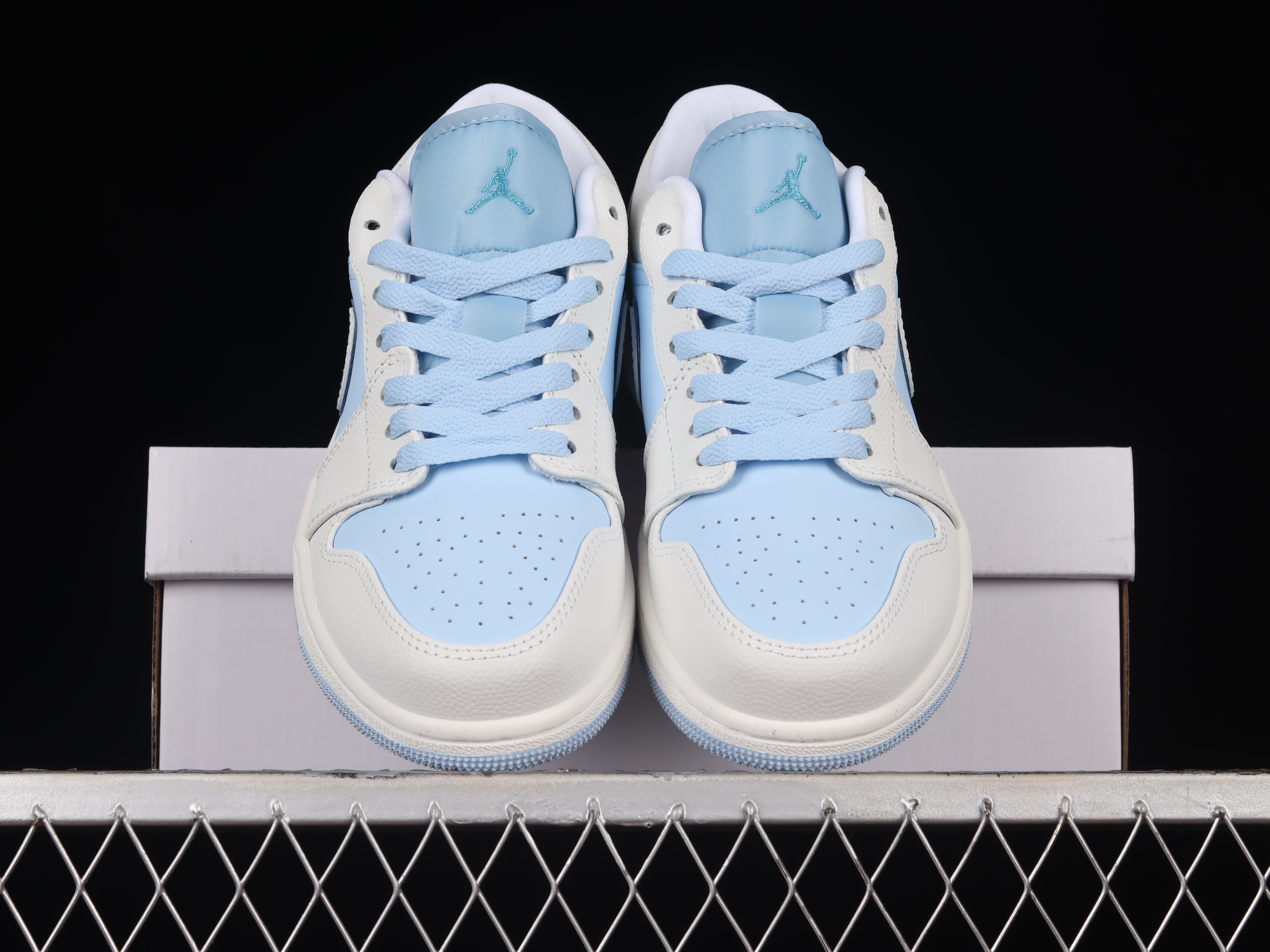 AJ1 low top