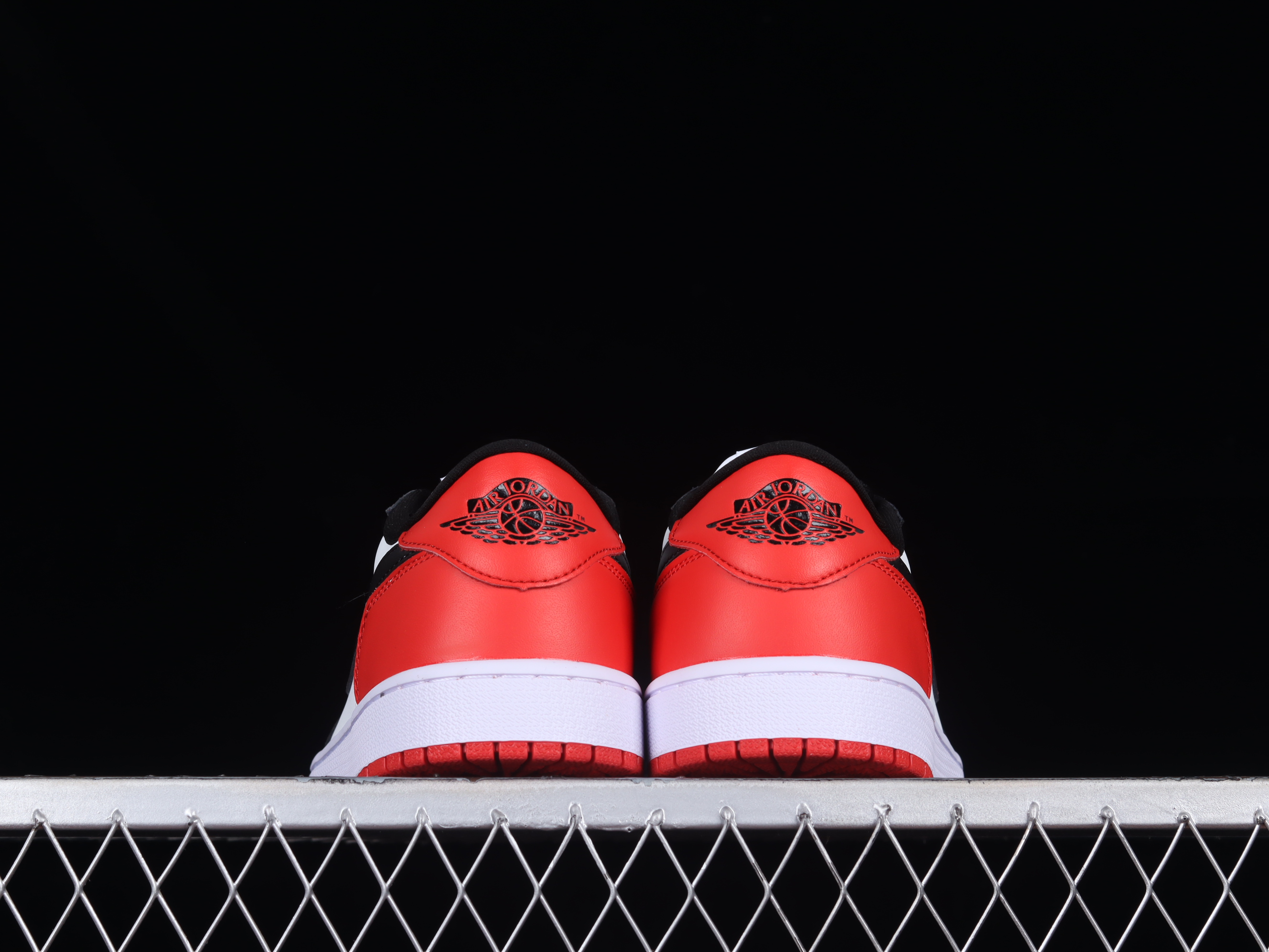 AJ1 low top