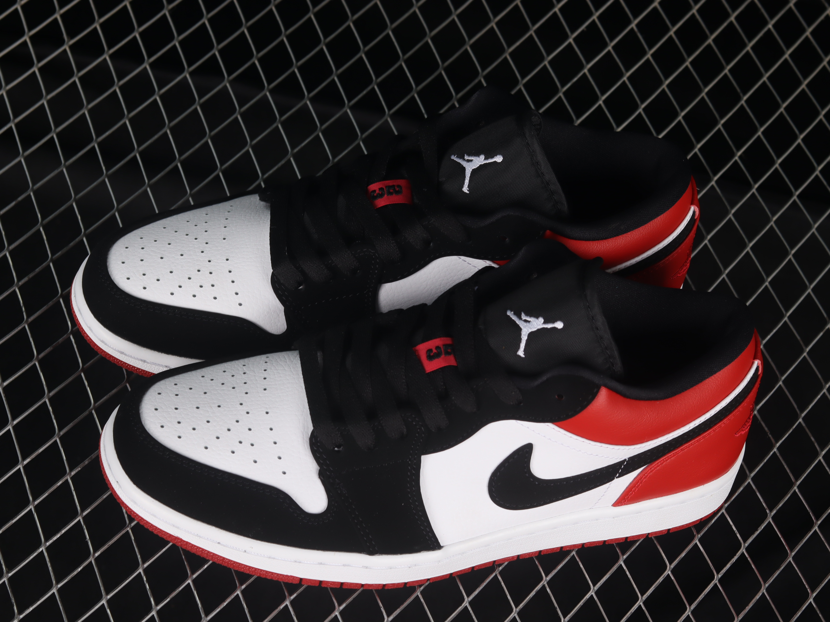 AJ1 low top