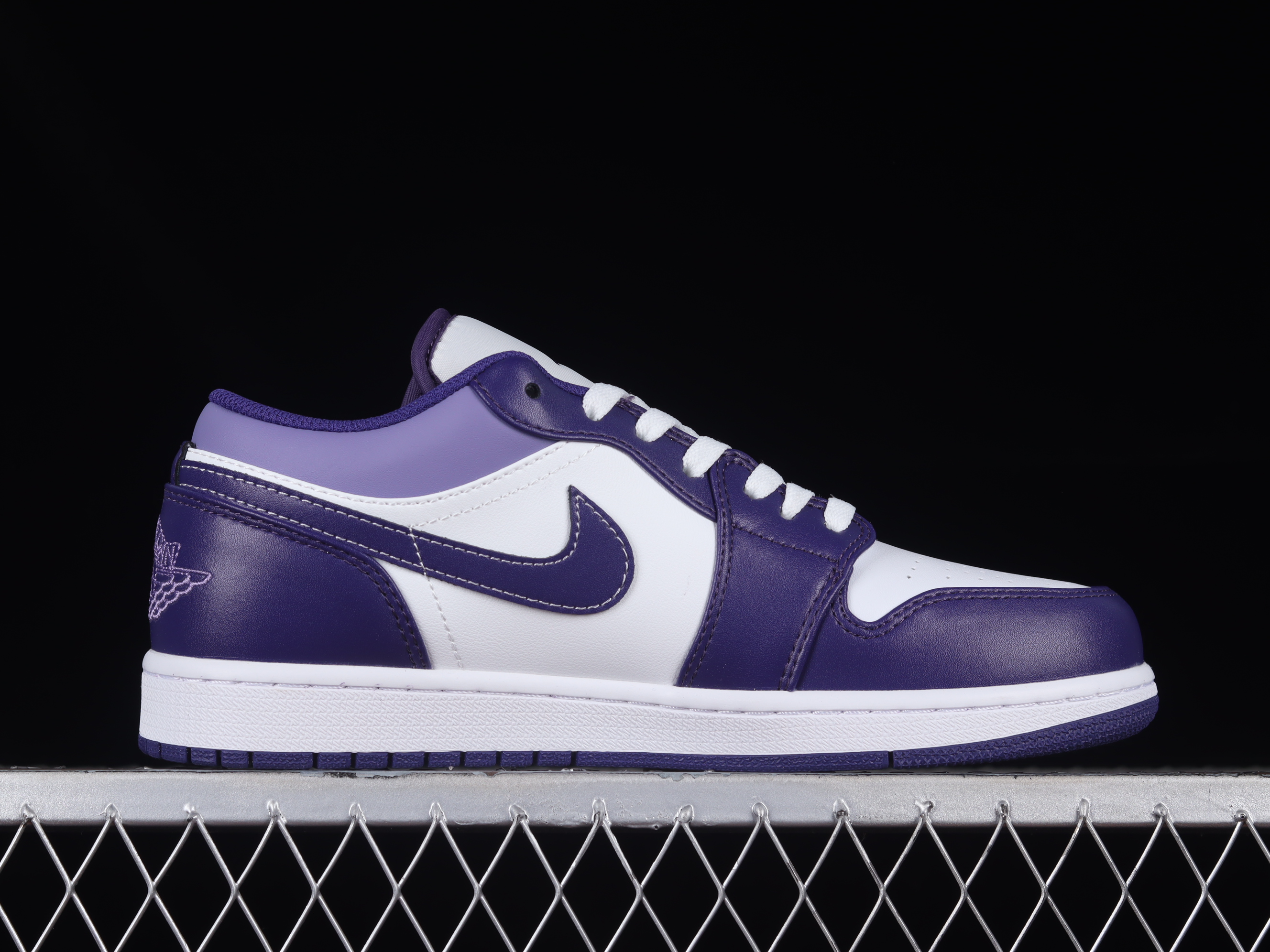 AJ1 low top