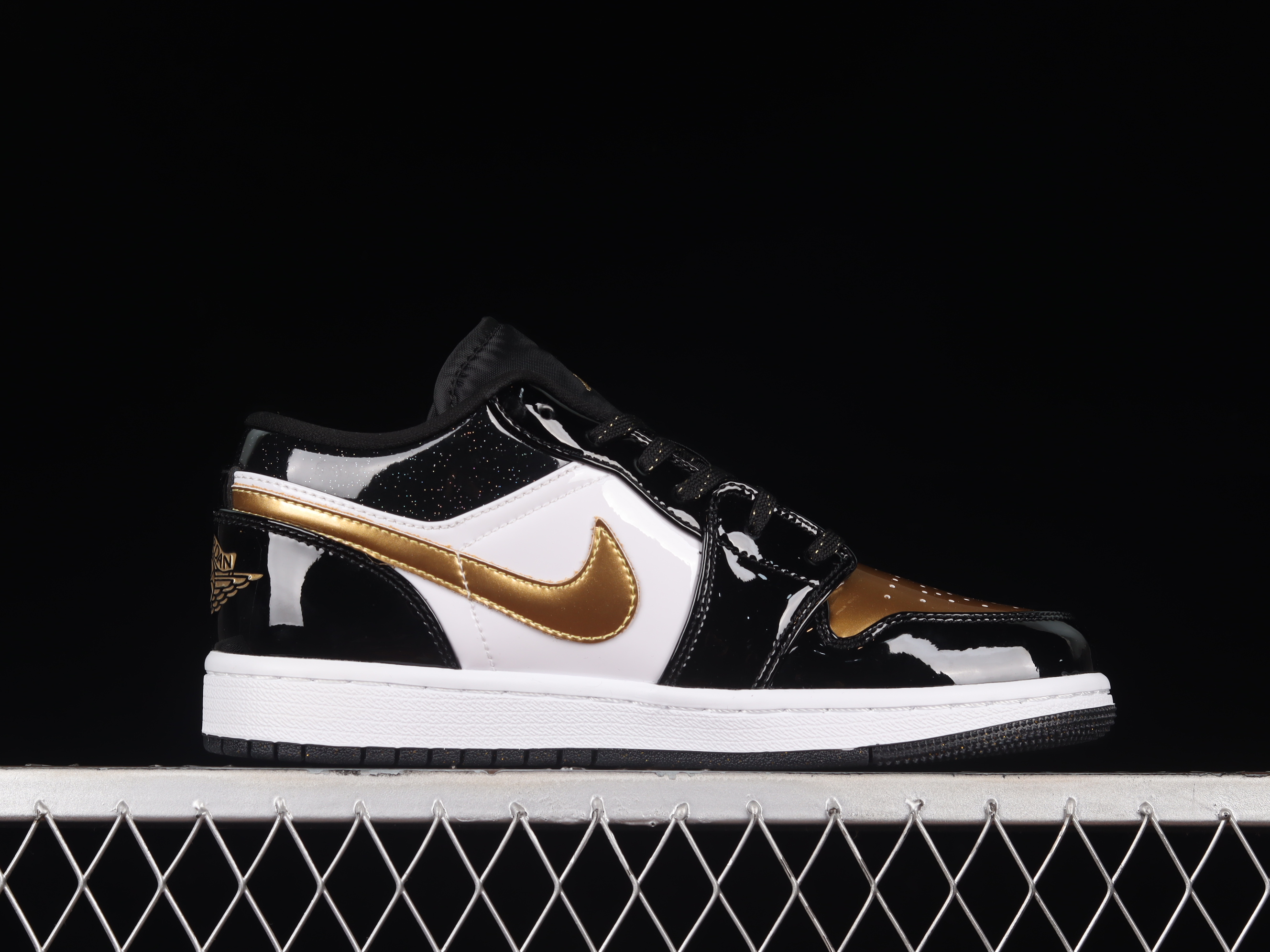 AJ1 low top