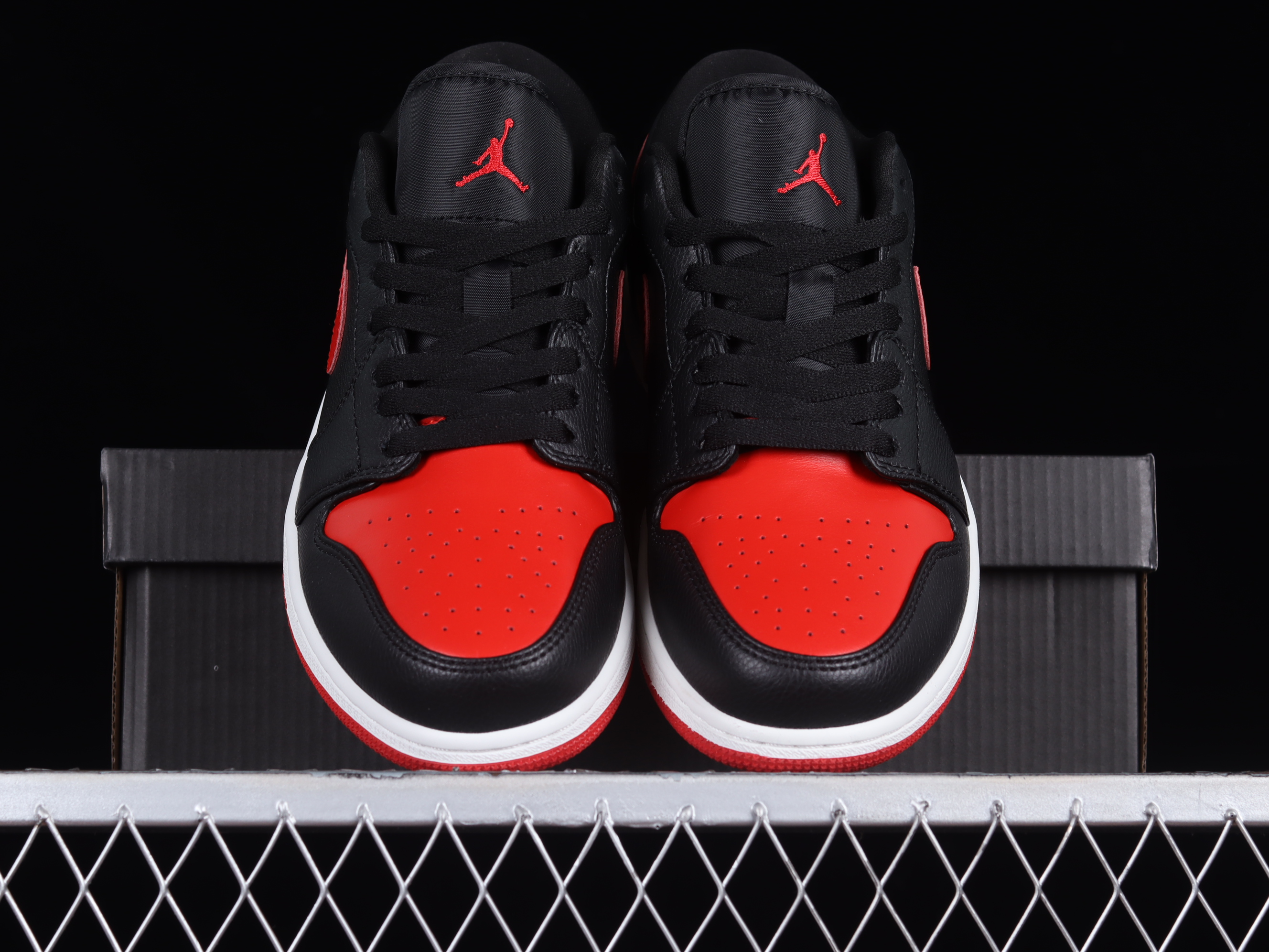 AJ1 low top