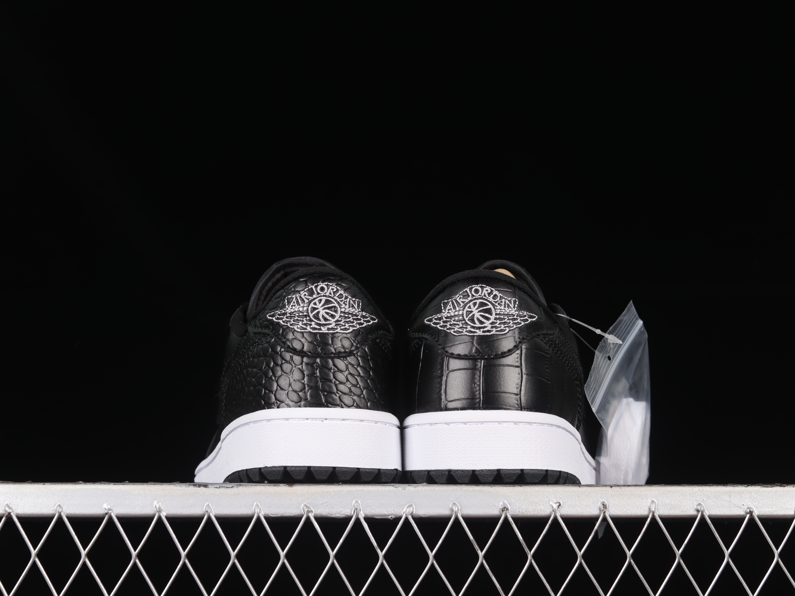 AJ1 low top