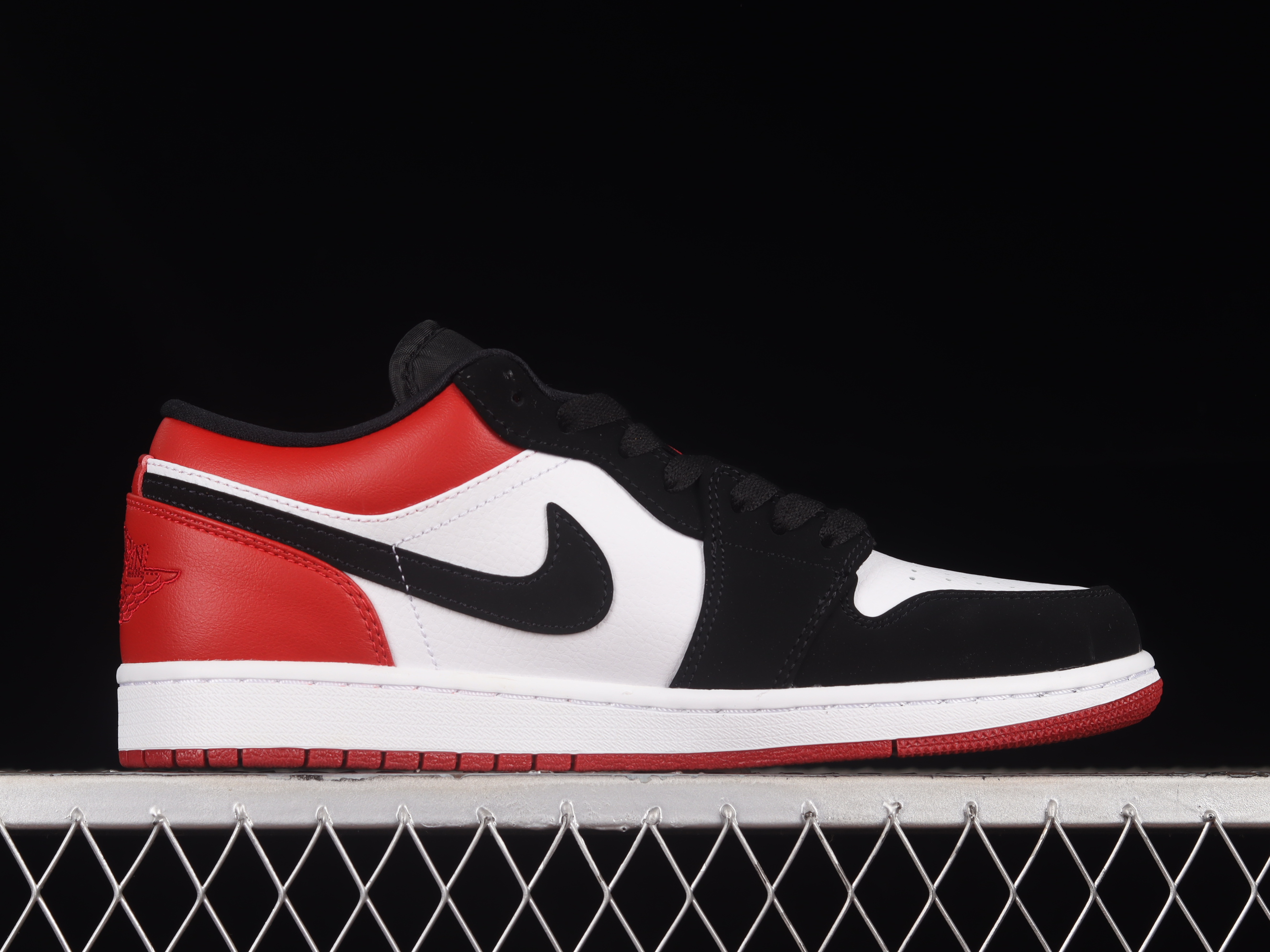 AJ1 low top