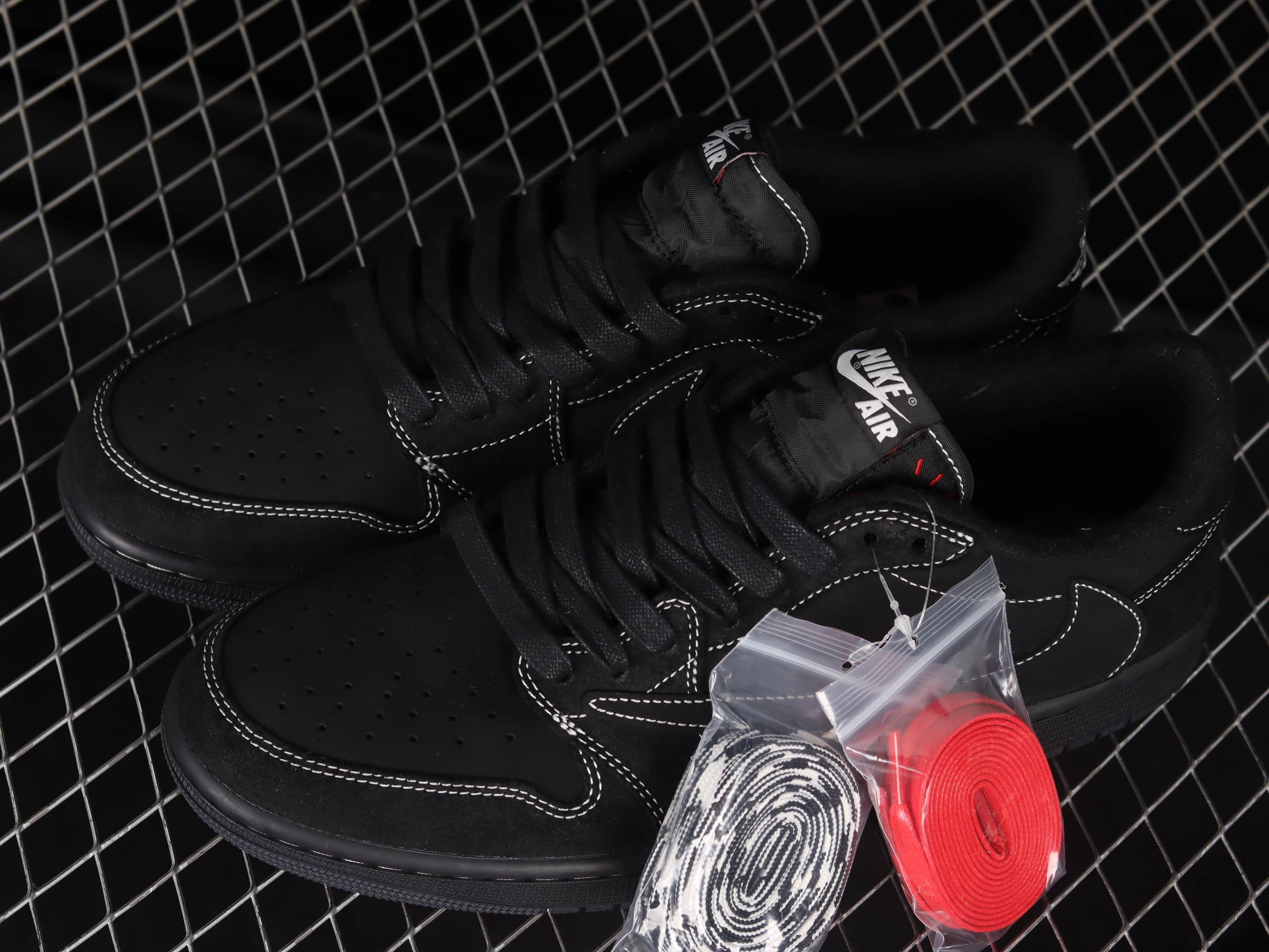 AJ1 low top