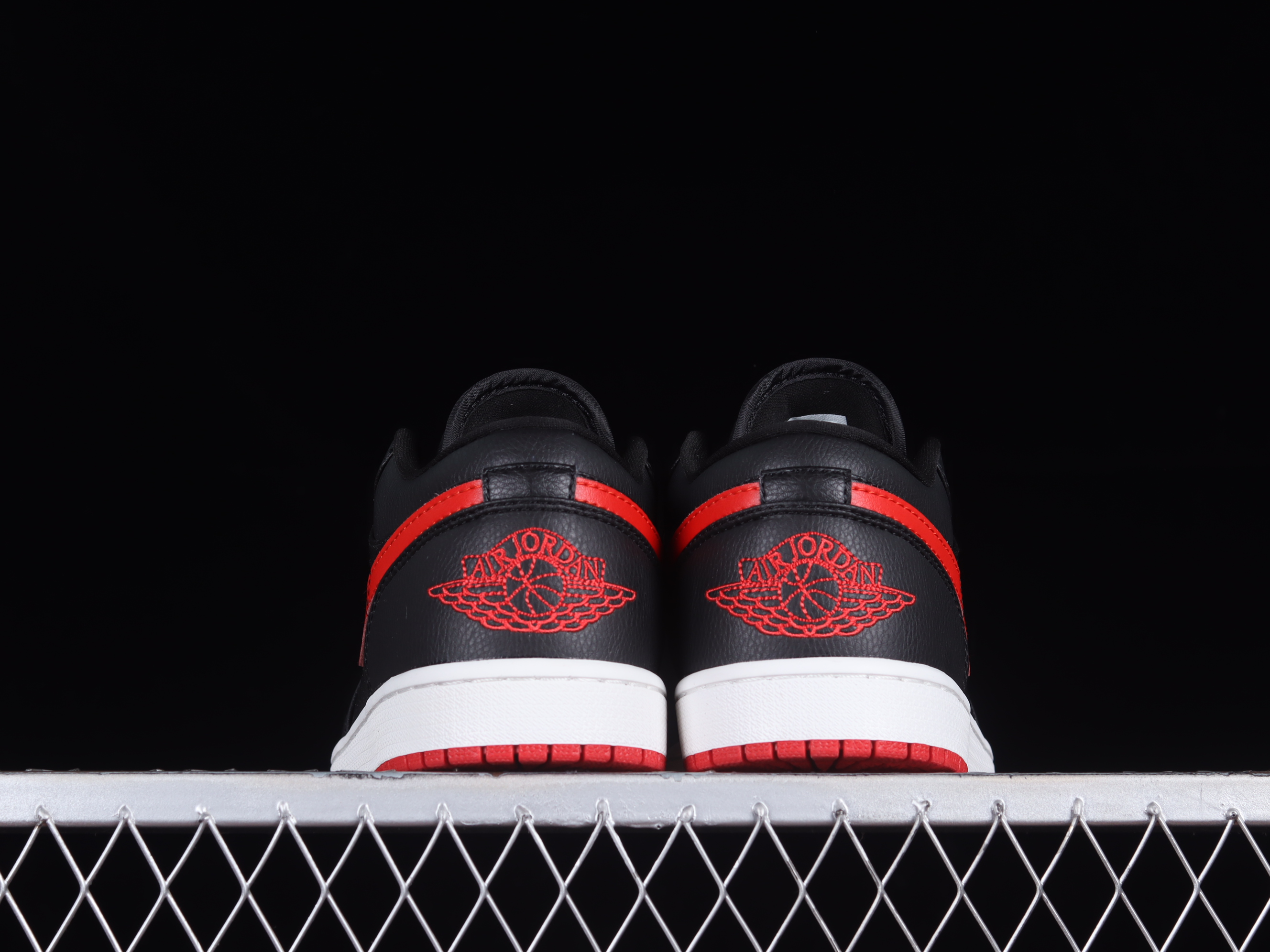 AJ1 low top