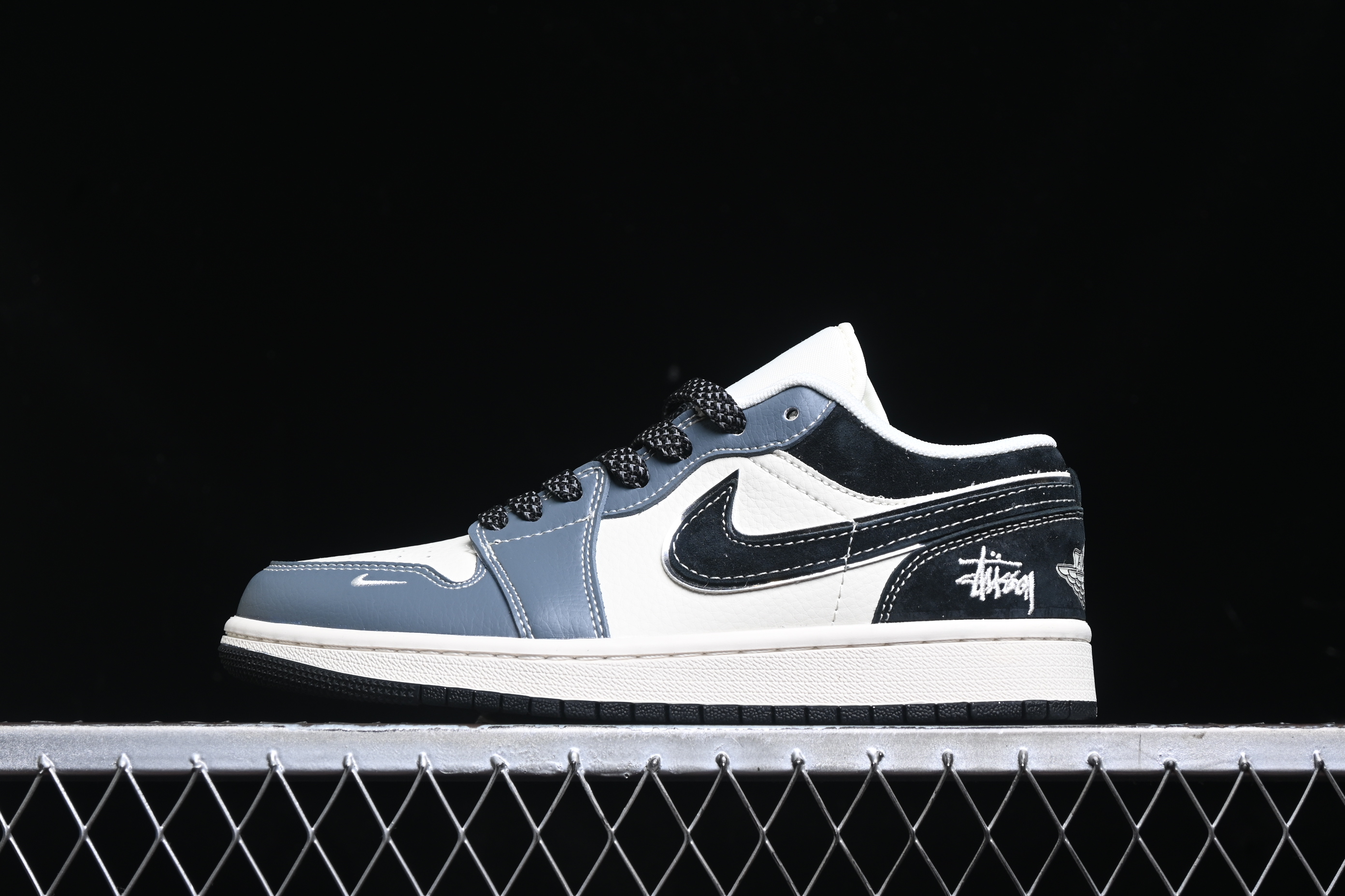 Low AJ1 Joe 1 Stacy - Blue White Black sole high-end custom low top retro basketball shoes