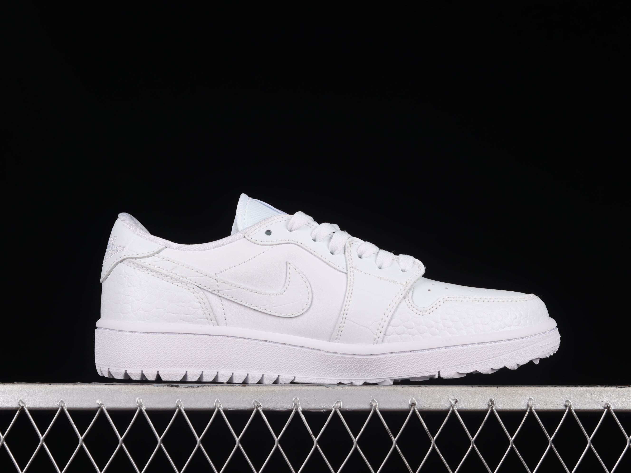 AJ1 low top