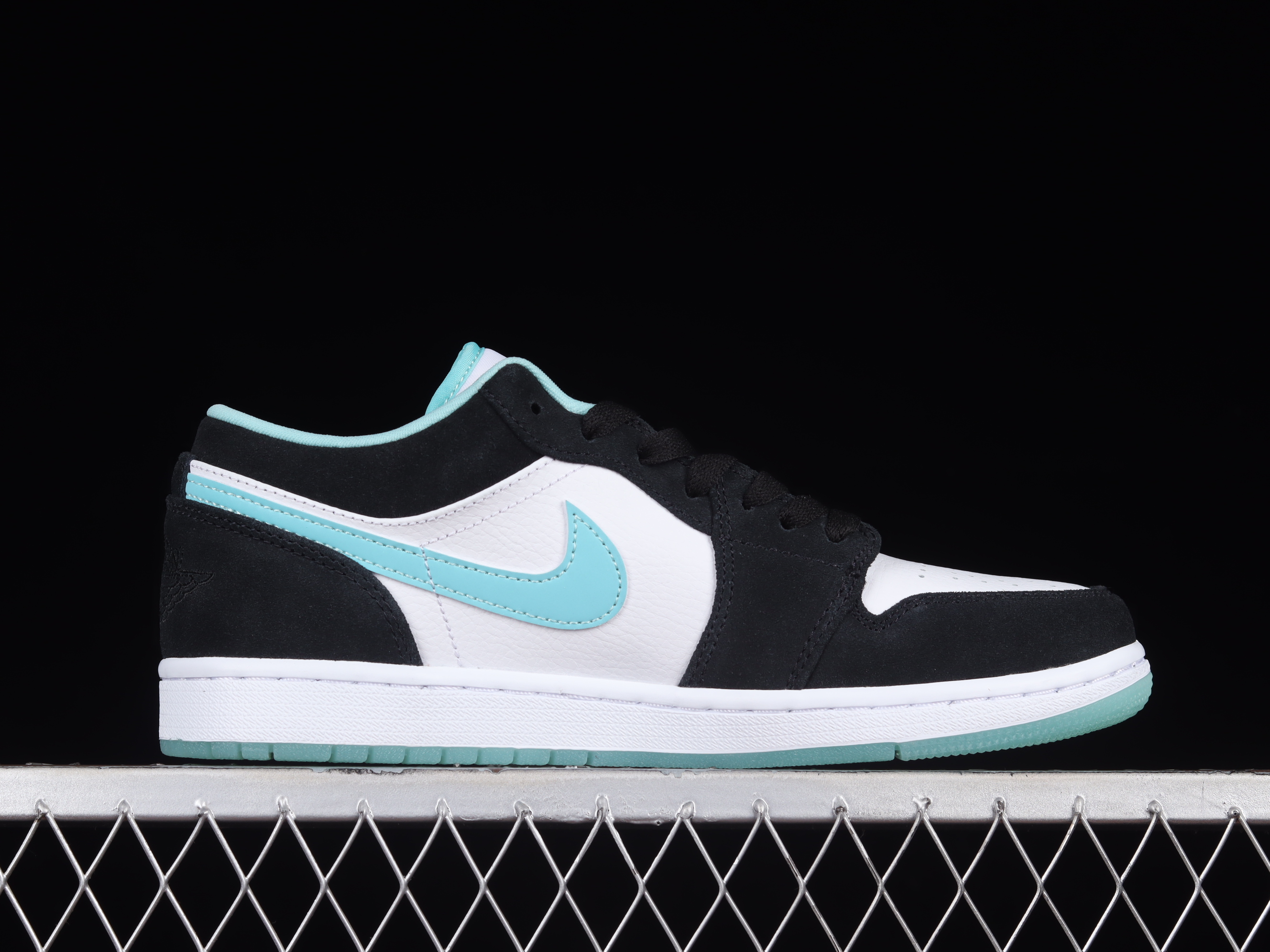 AJ1 low top