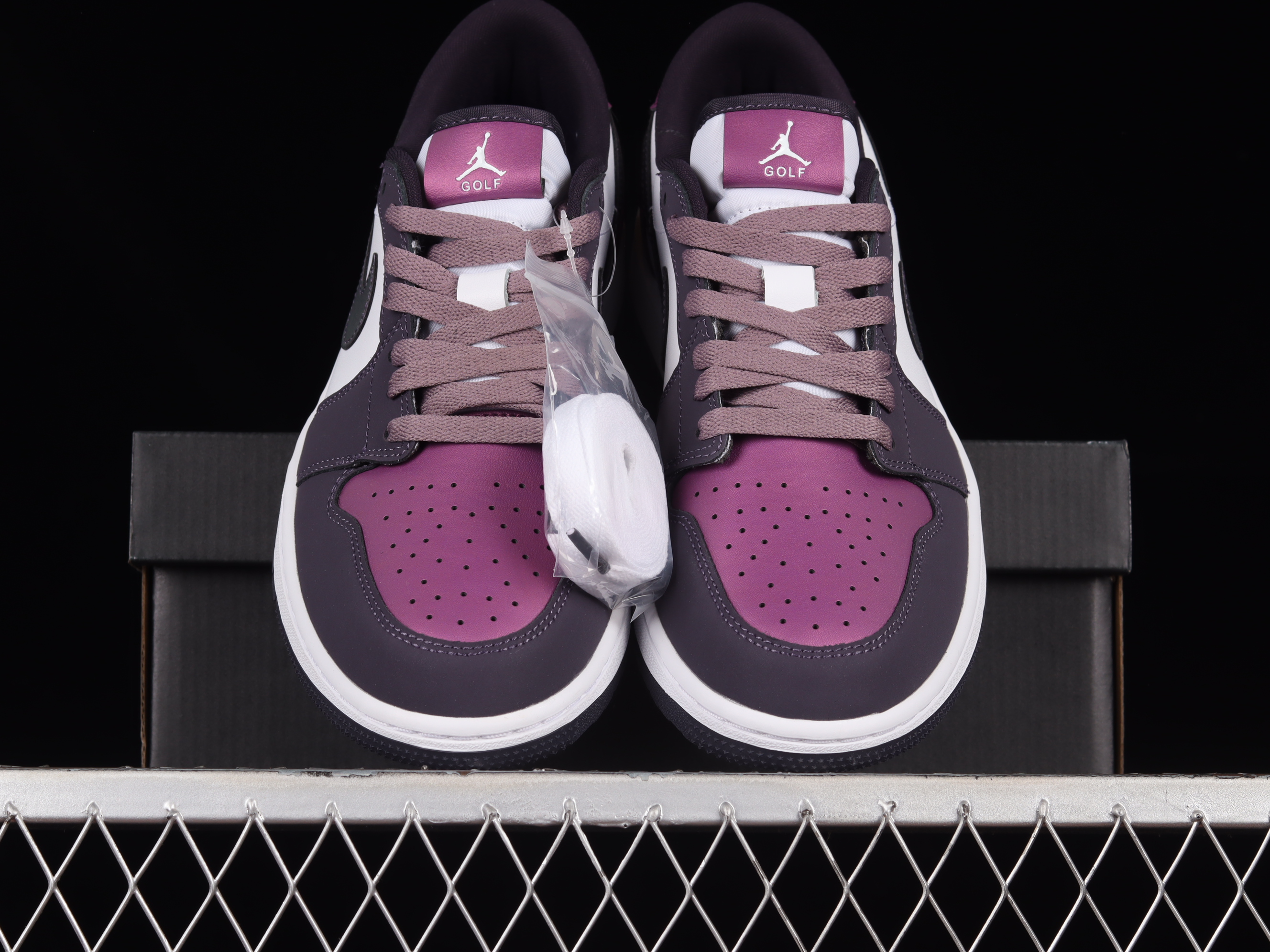 AJ1 low top