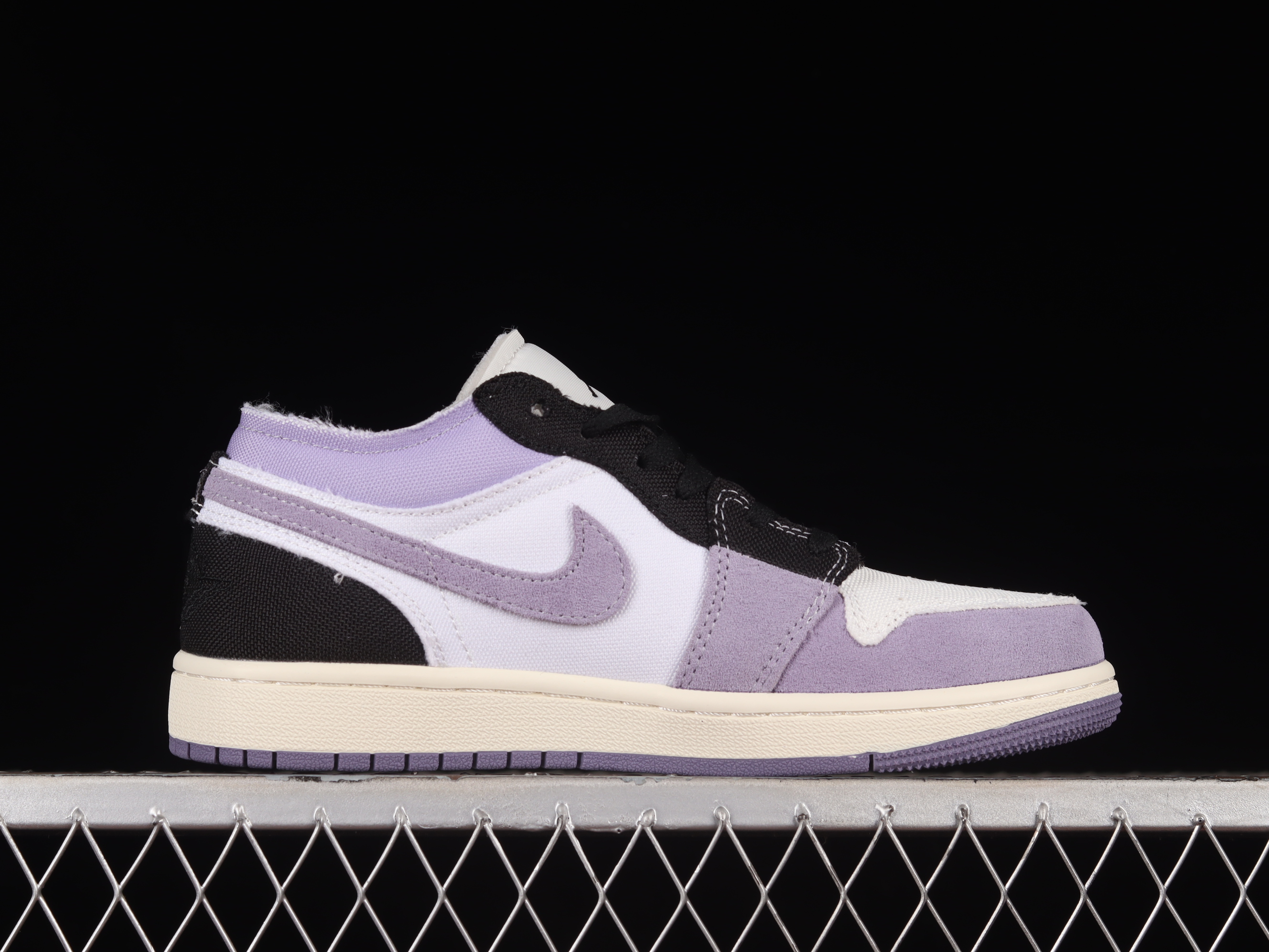 AJ1 low top