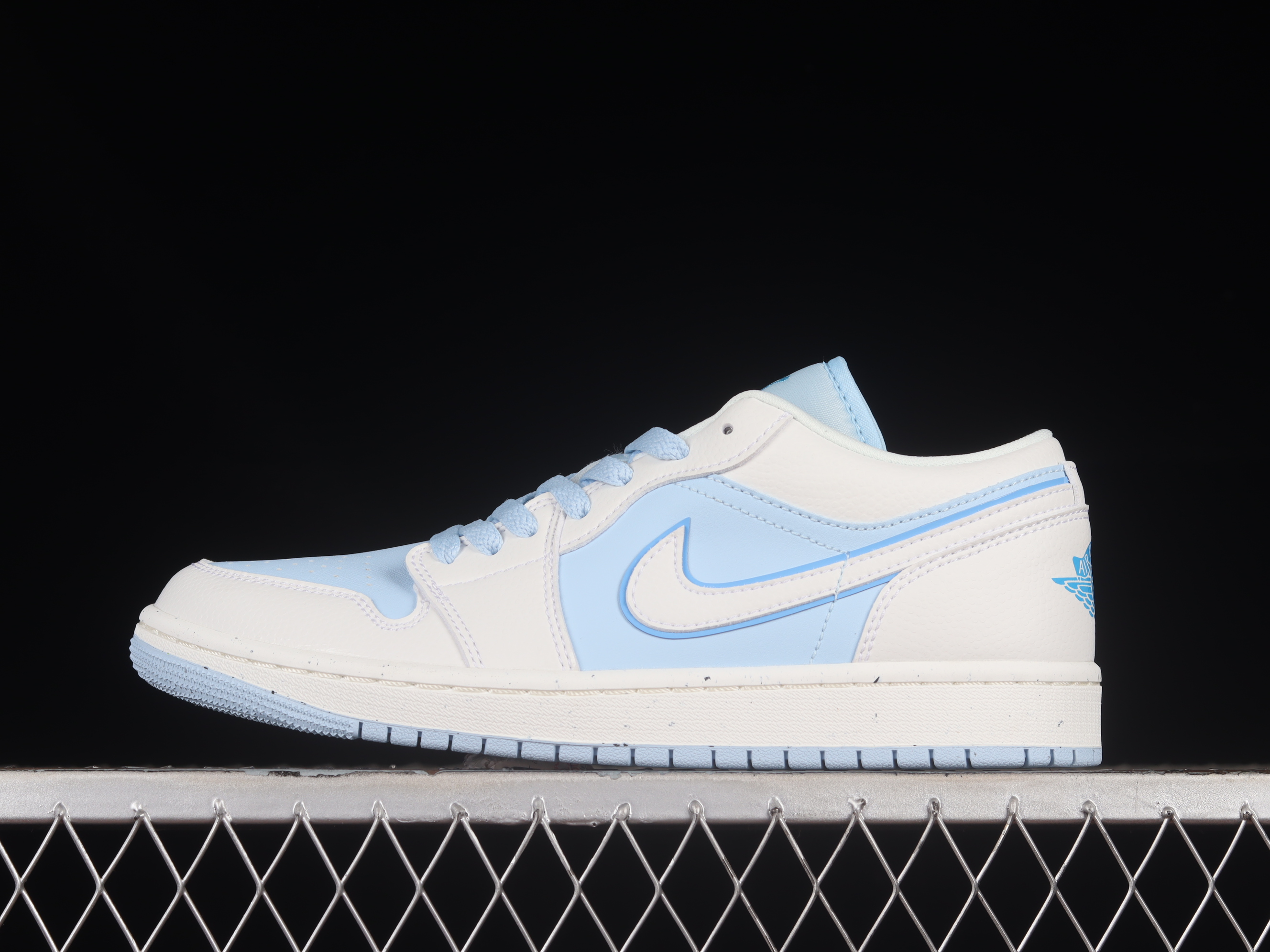 AJ1 low top
