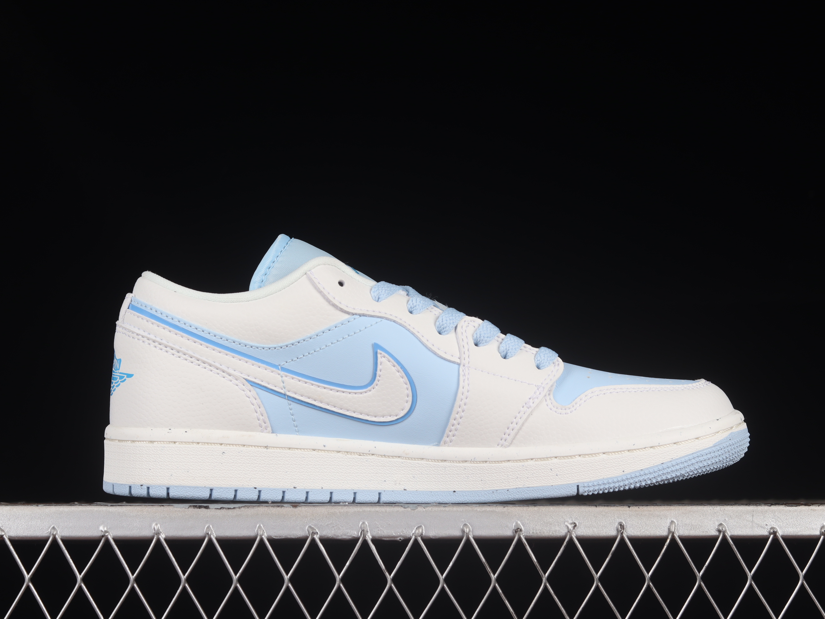 AJ1 low top