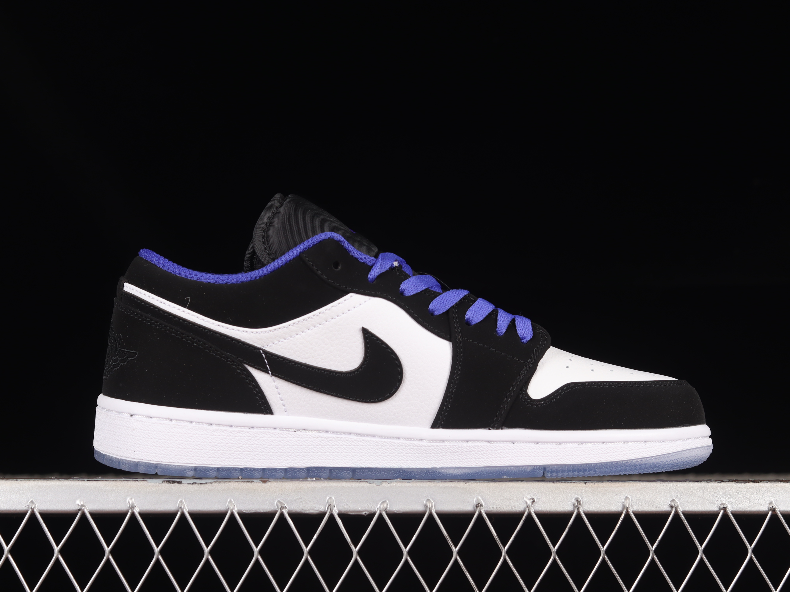 AJ1 low top