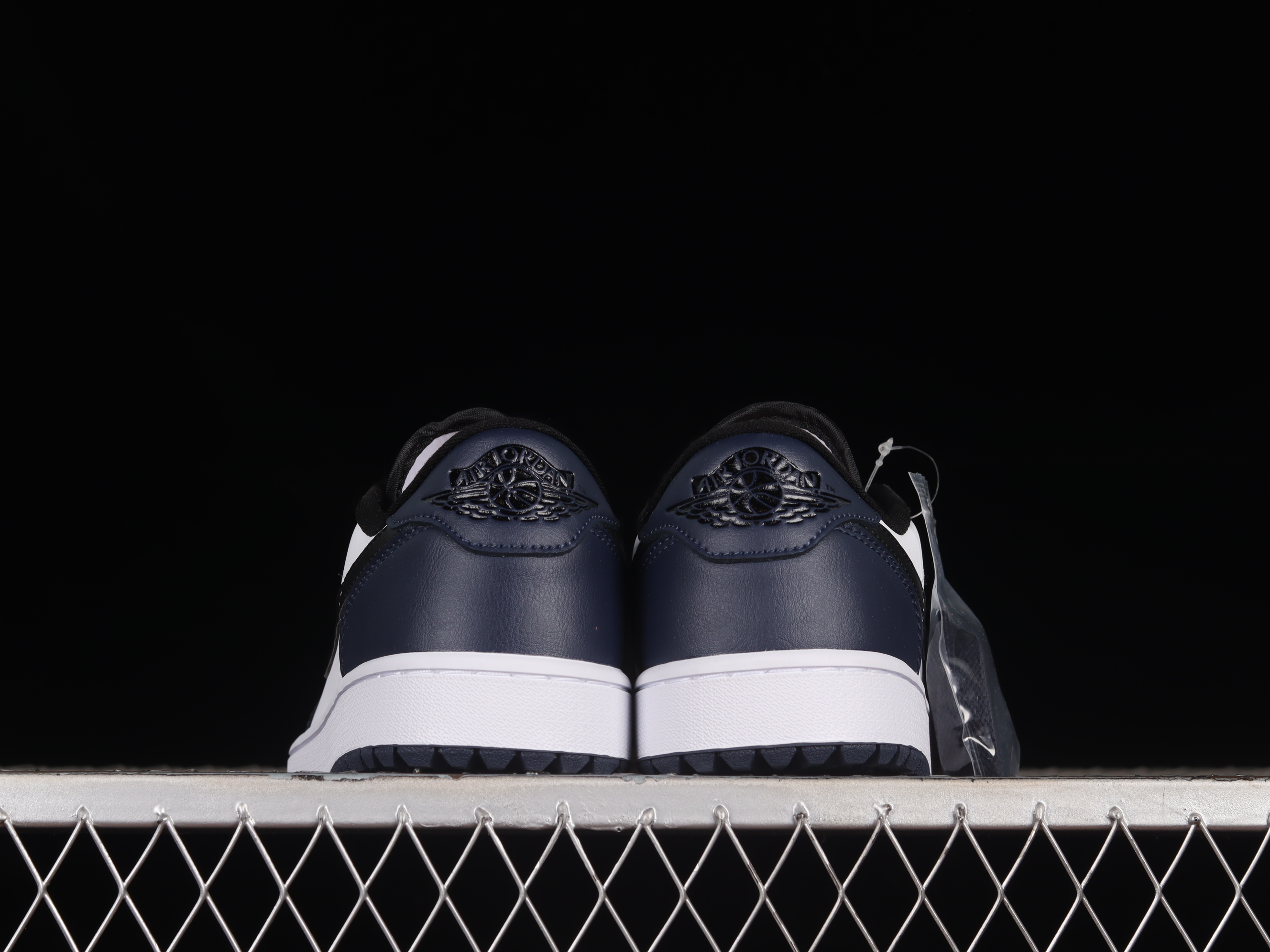AJ1 low top