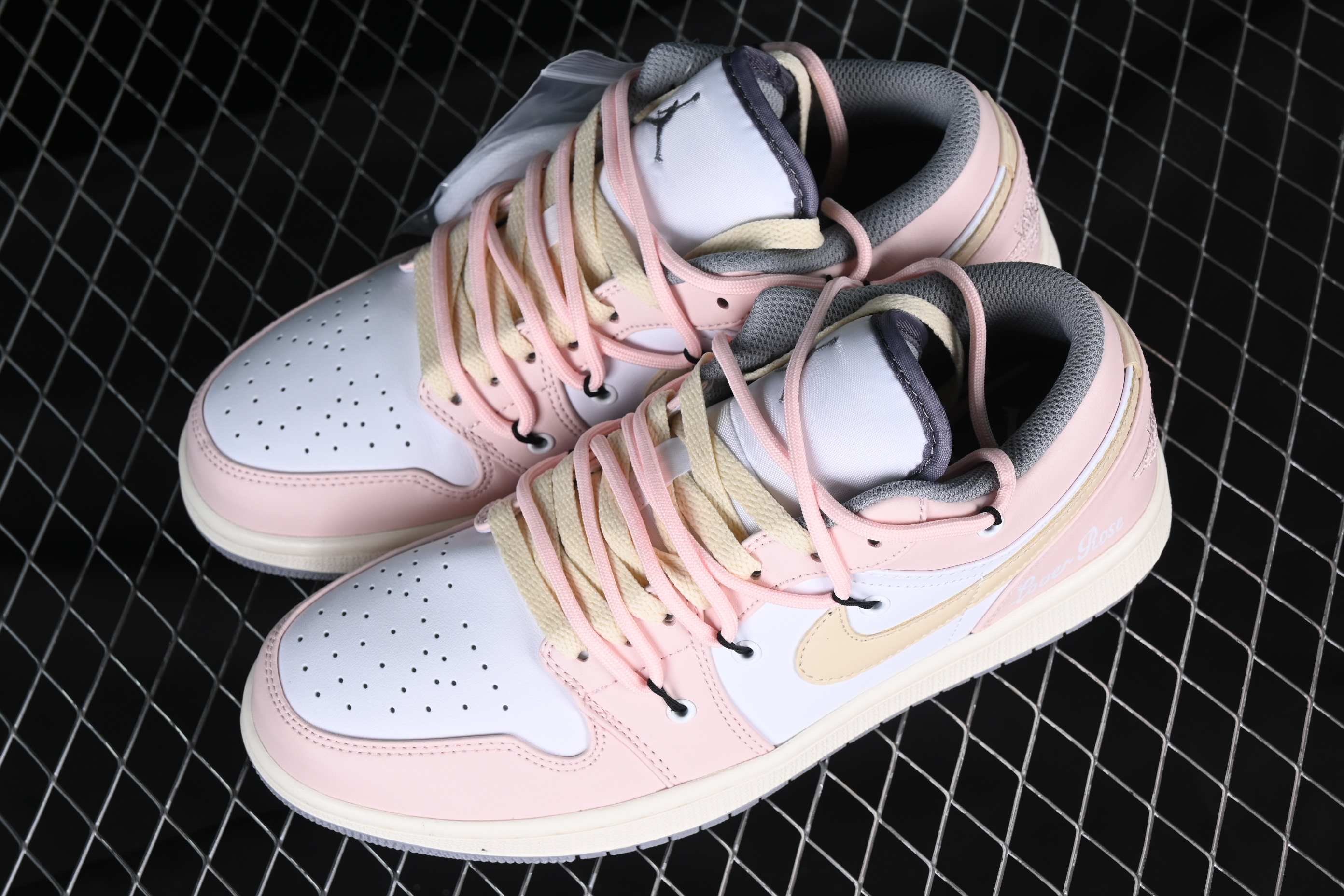 AJ1 low top