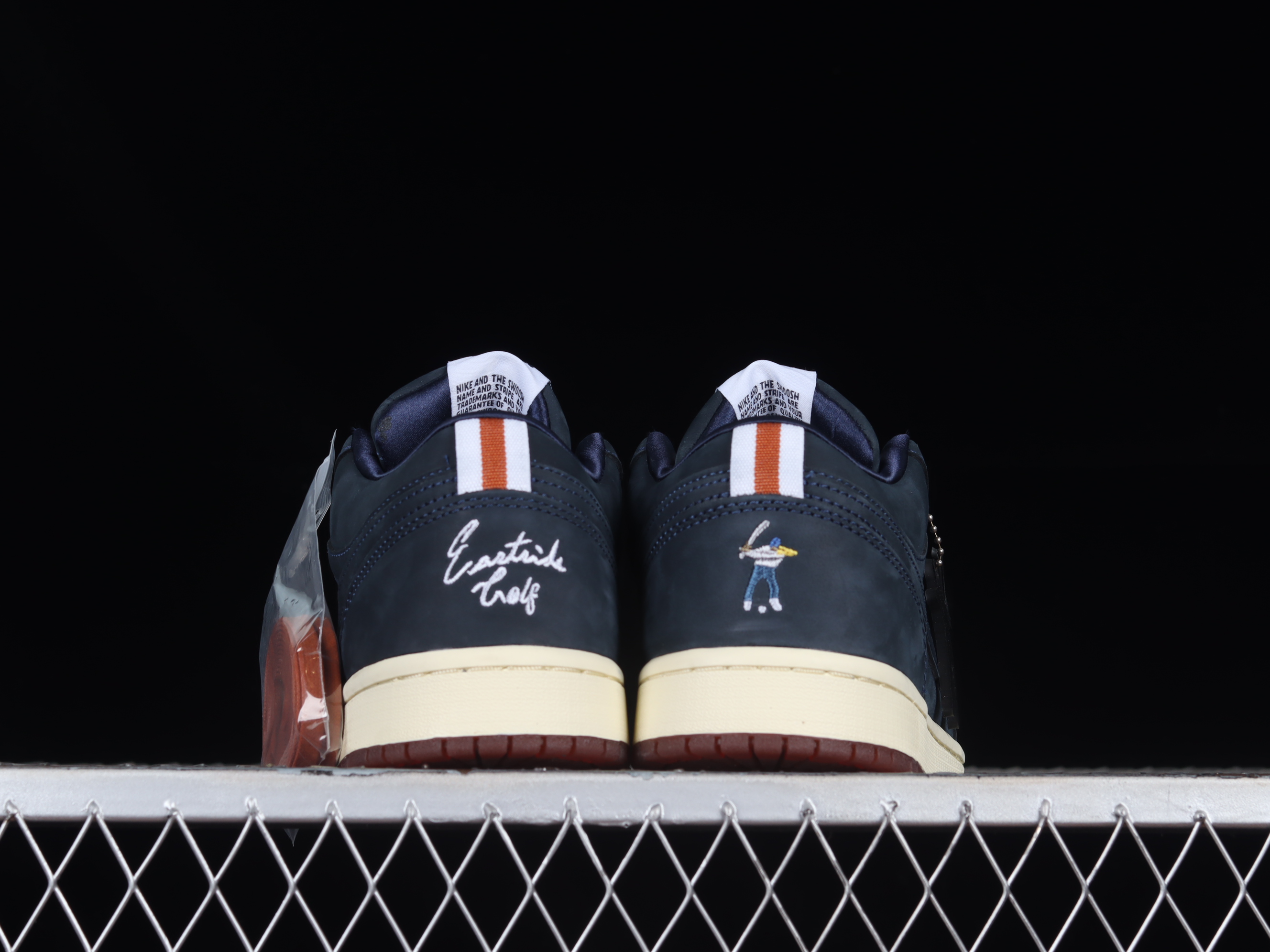 AJ1 low top