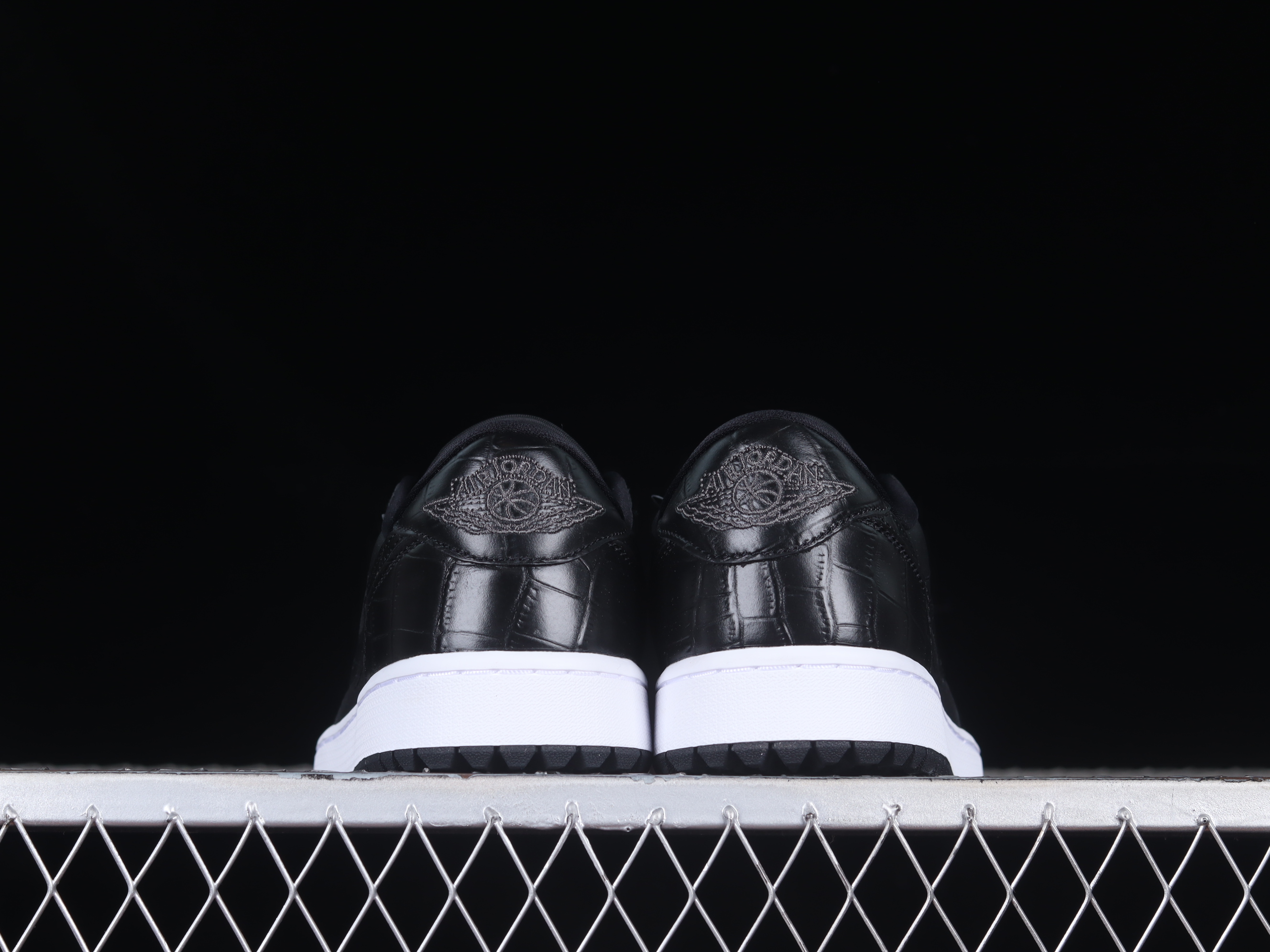 AJ1 low top