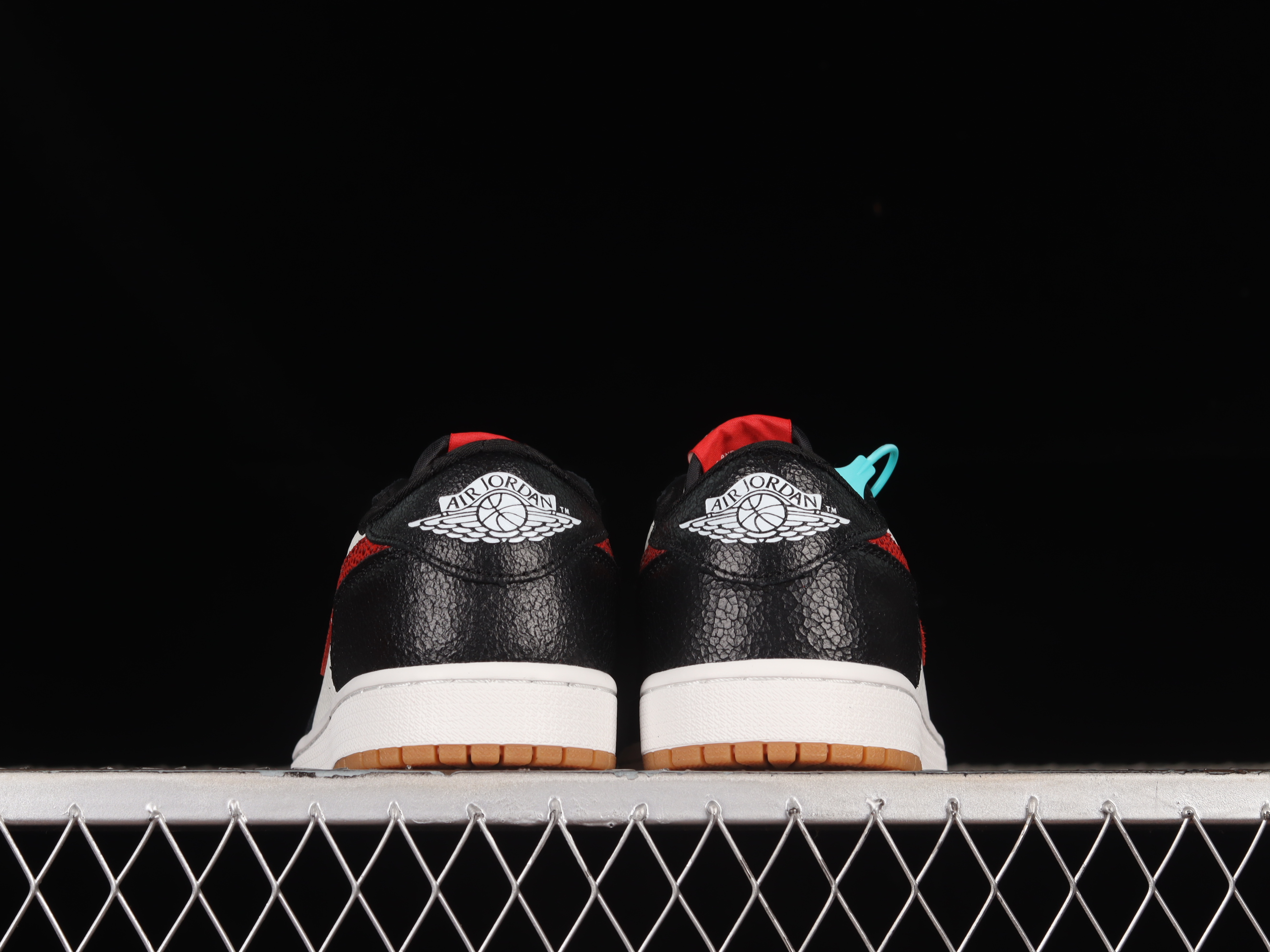 AJ1 low top