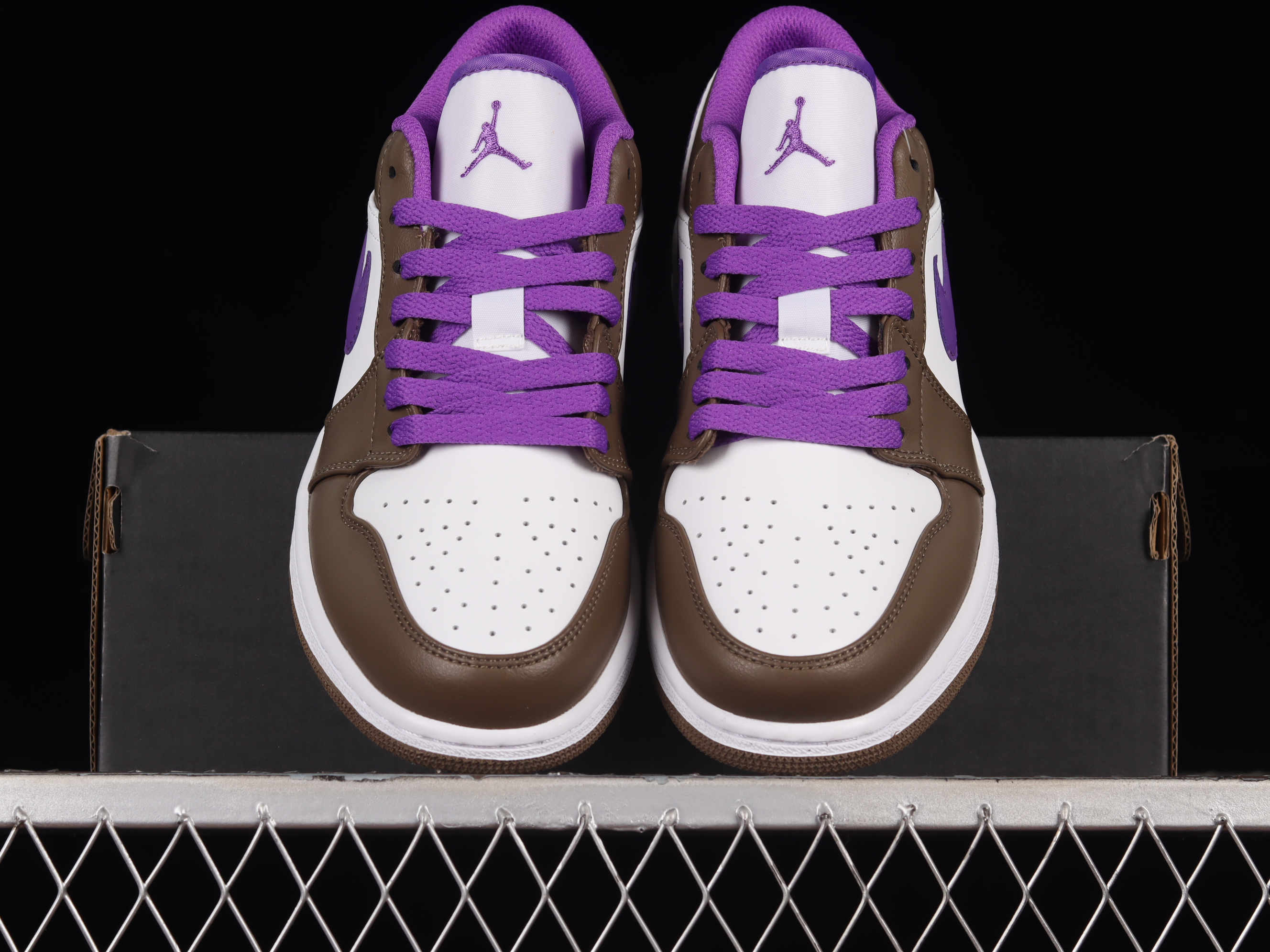 AJ1 low top