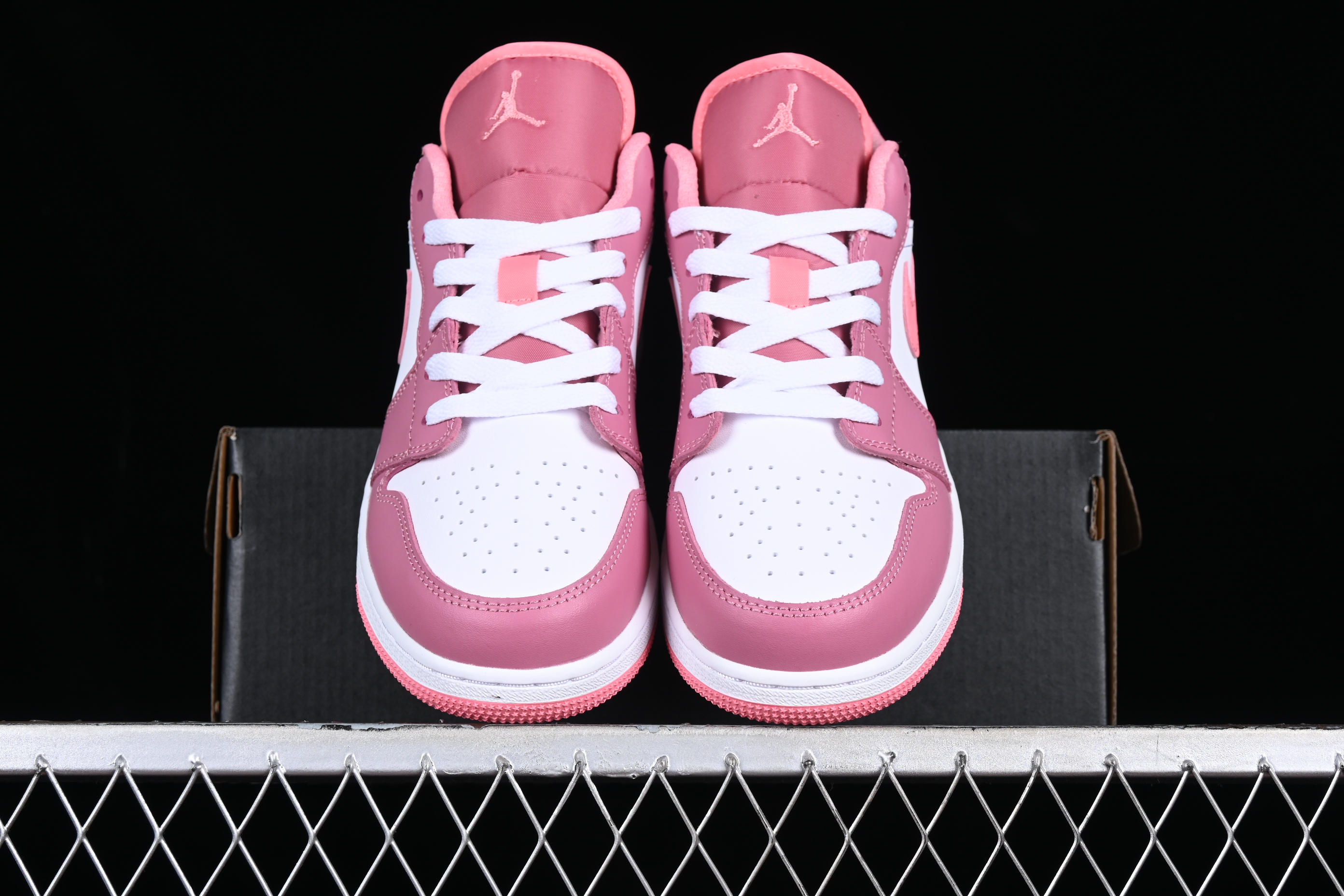 AJ1 low top