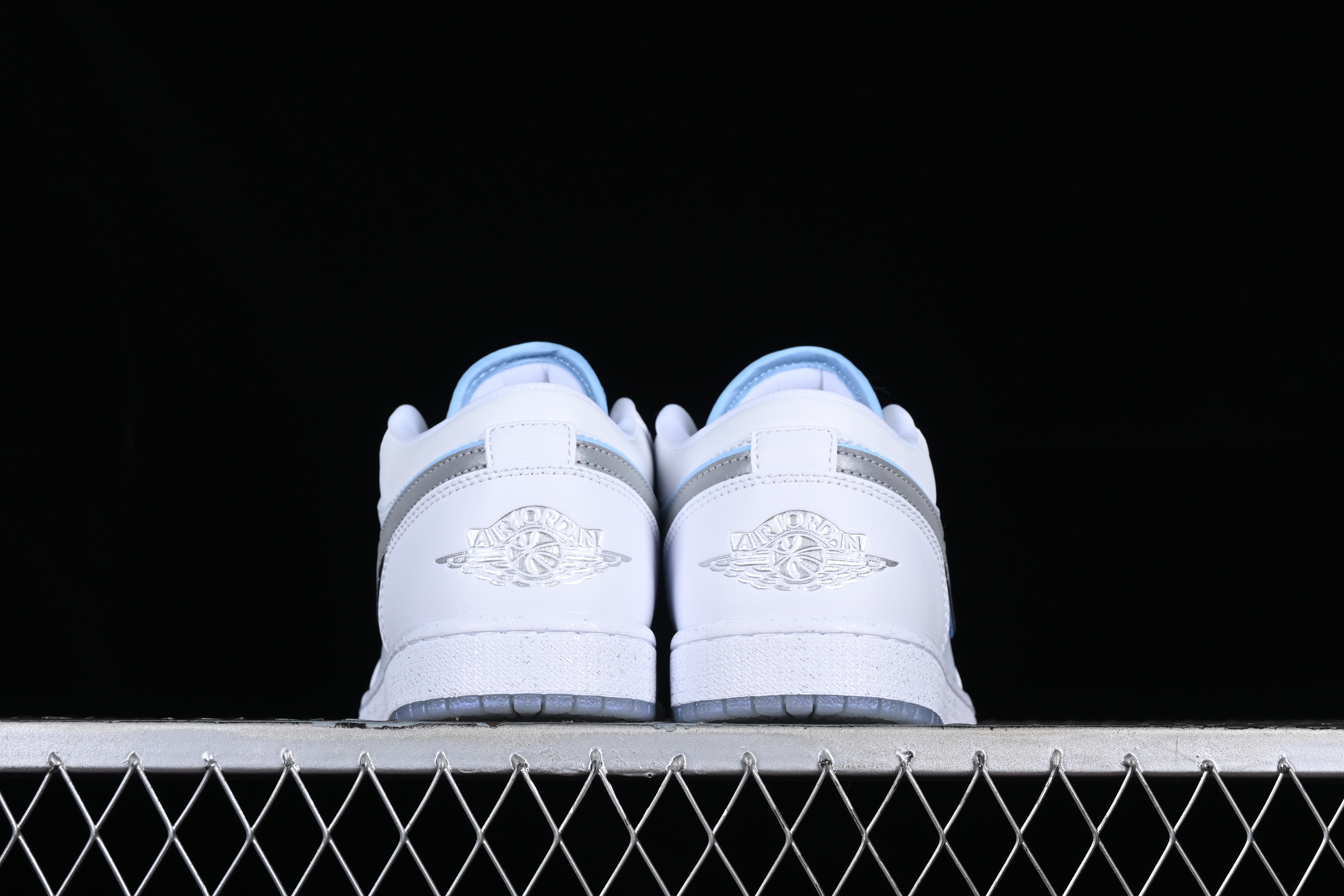 AJ1 low top
