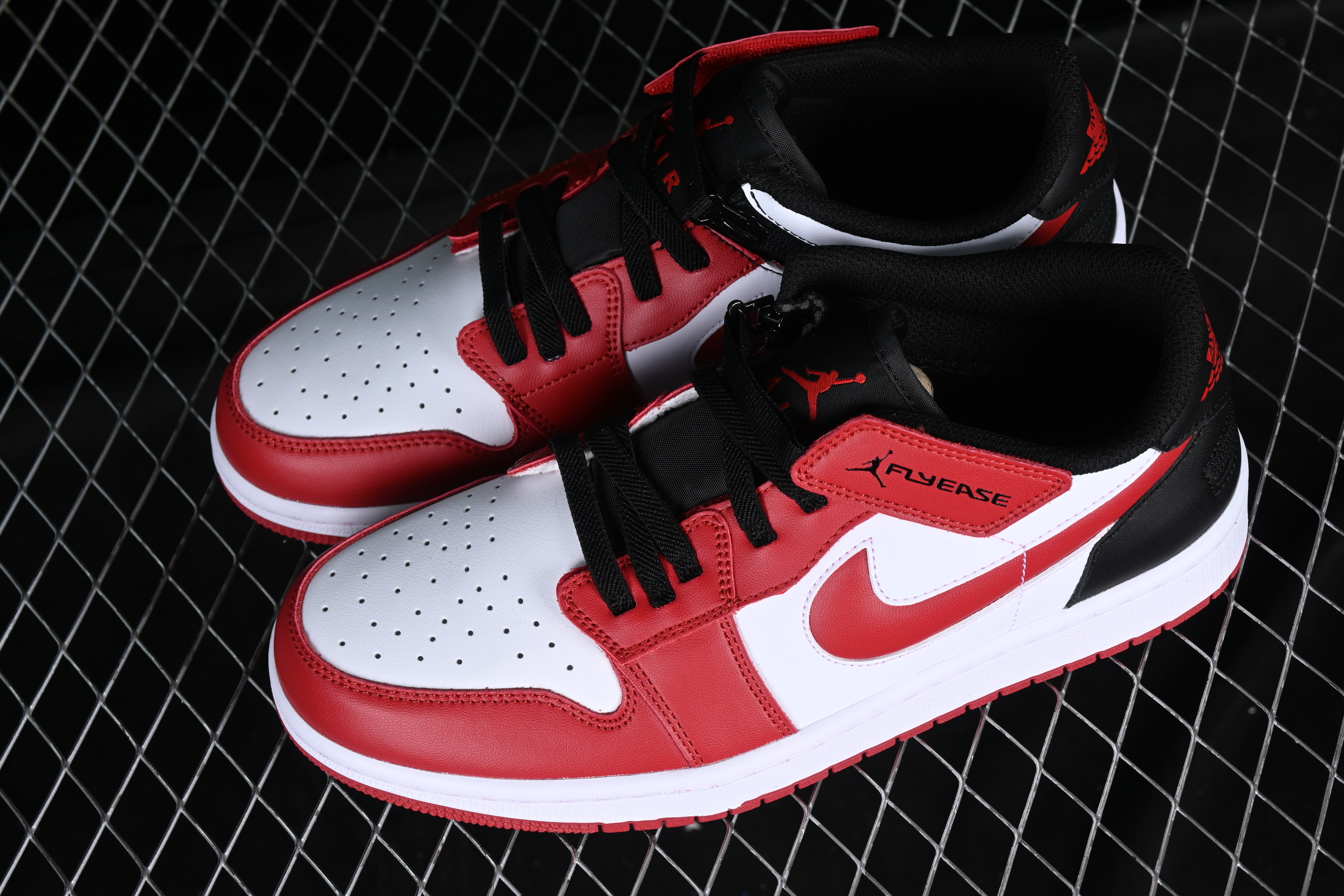 AJ1 low top