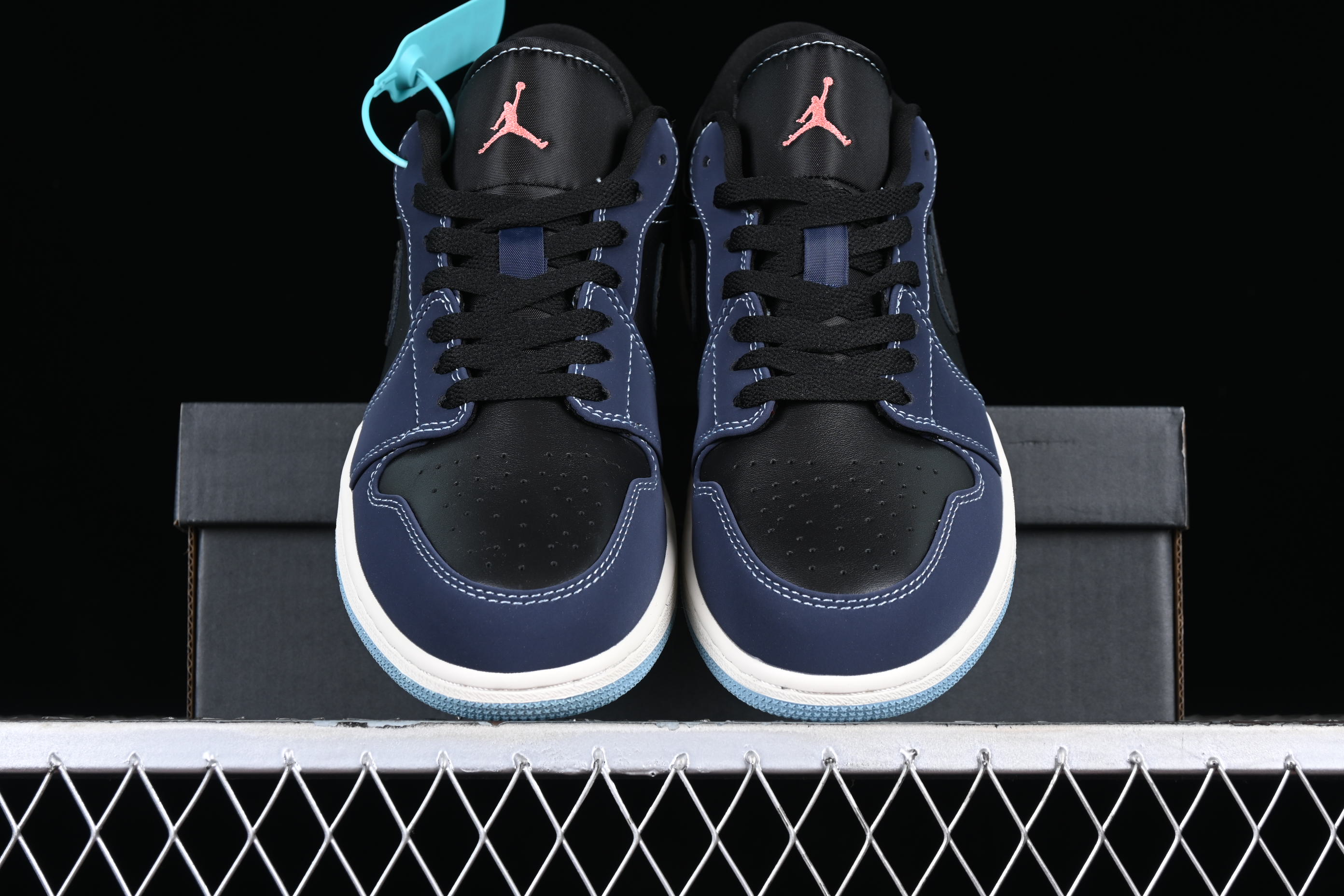 AJ1 low top